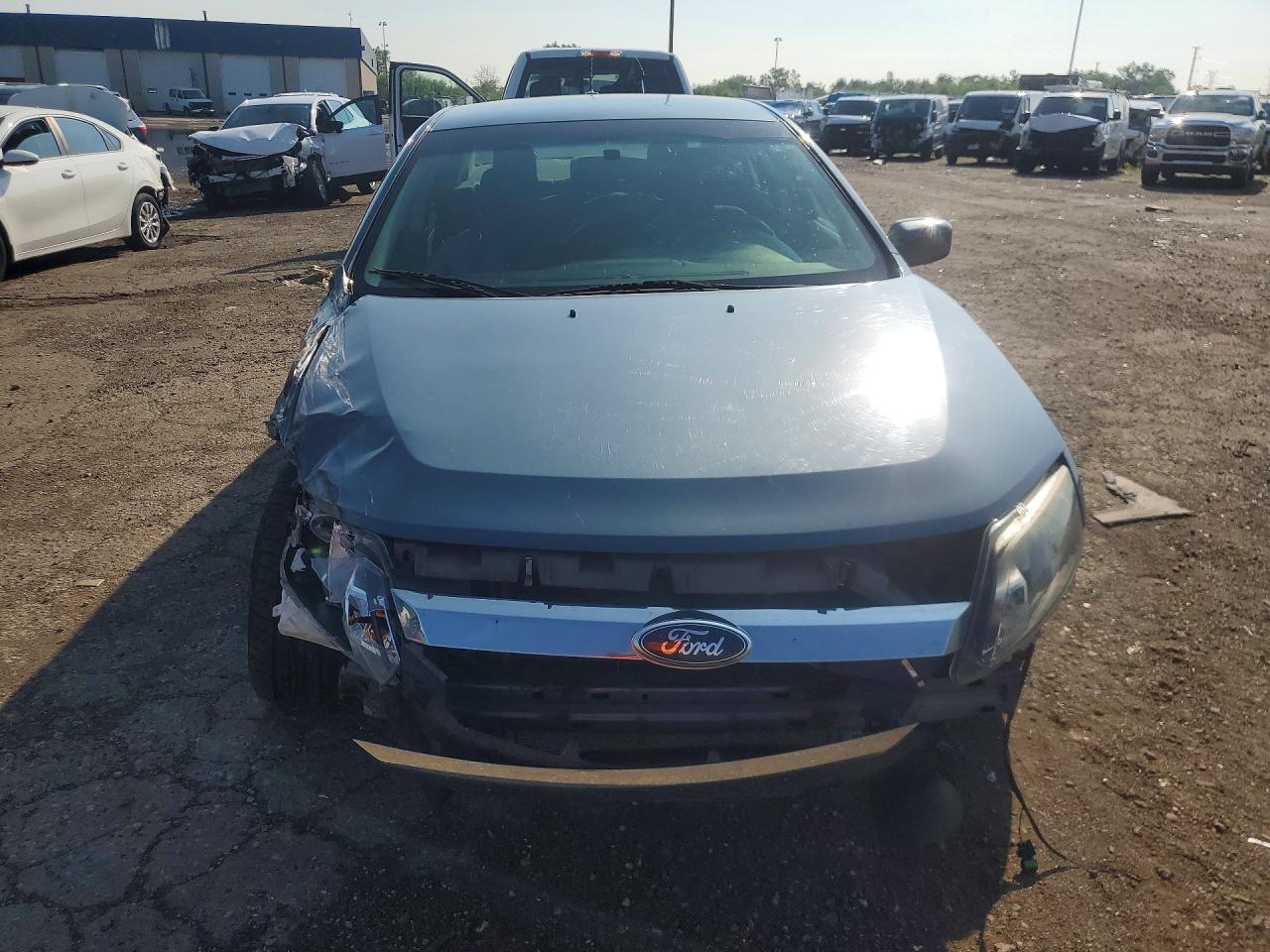 2012 Ford Fusion Se Серый vin: 3FAHP0HG7CR378875