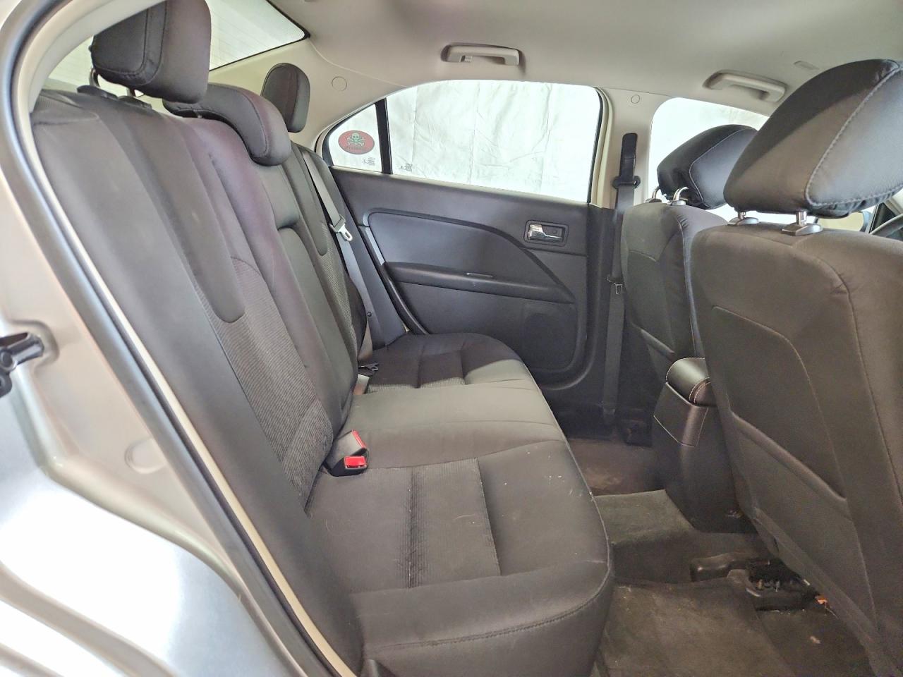 2012 Ford Fusion Se Серебряный vin: 3FAHP0HG7CR444342