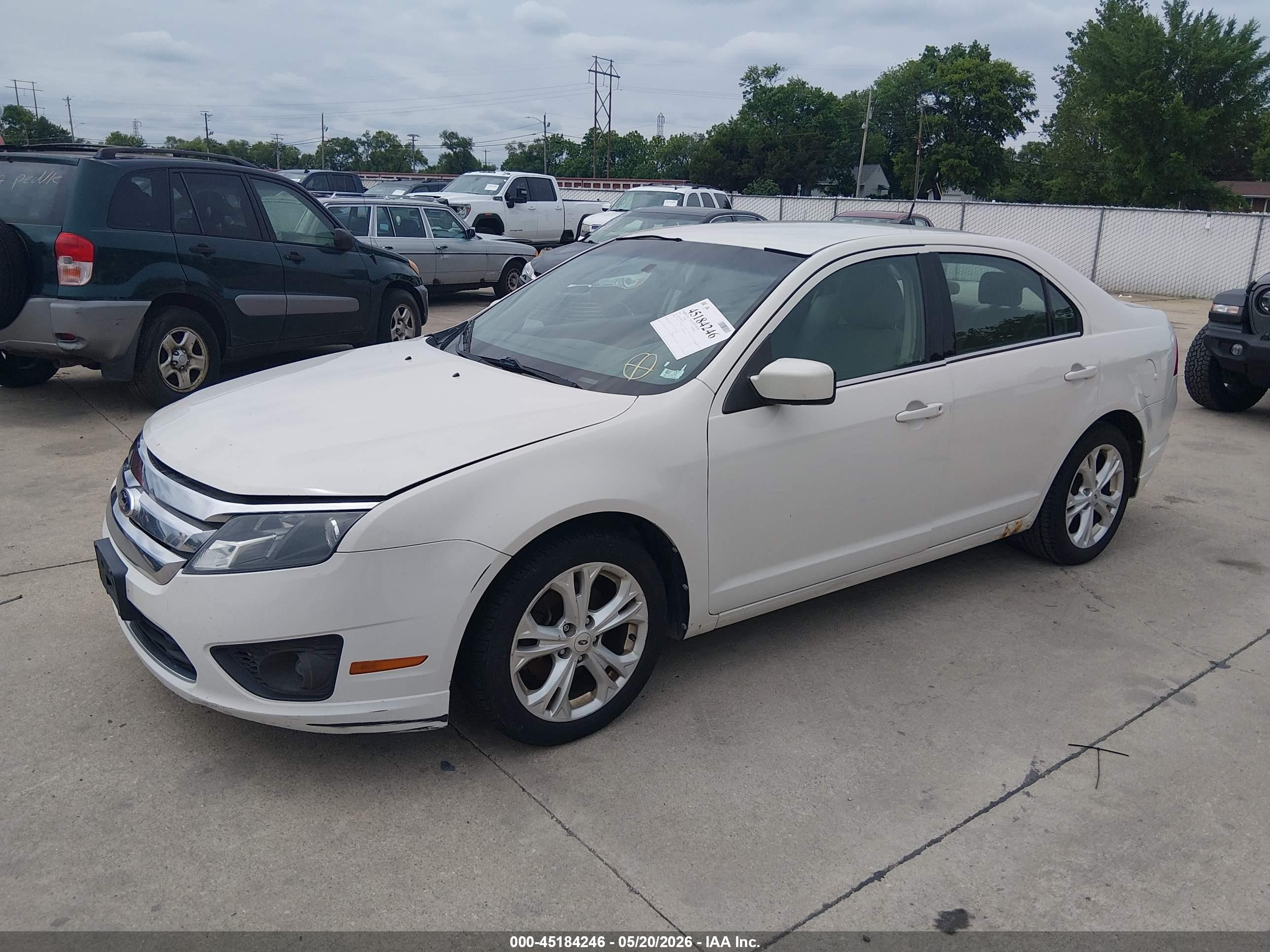 2012 Ford Fusion Se Белый vin: 3FAHP0HG8CR275125