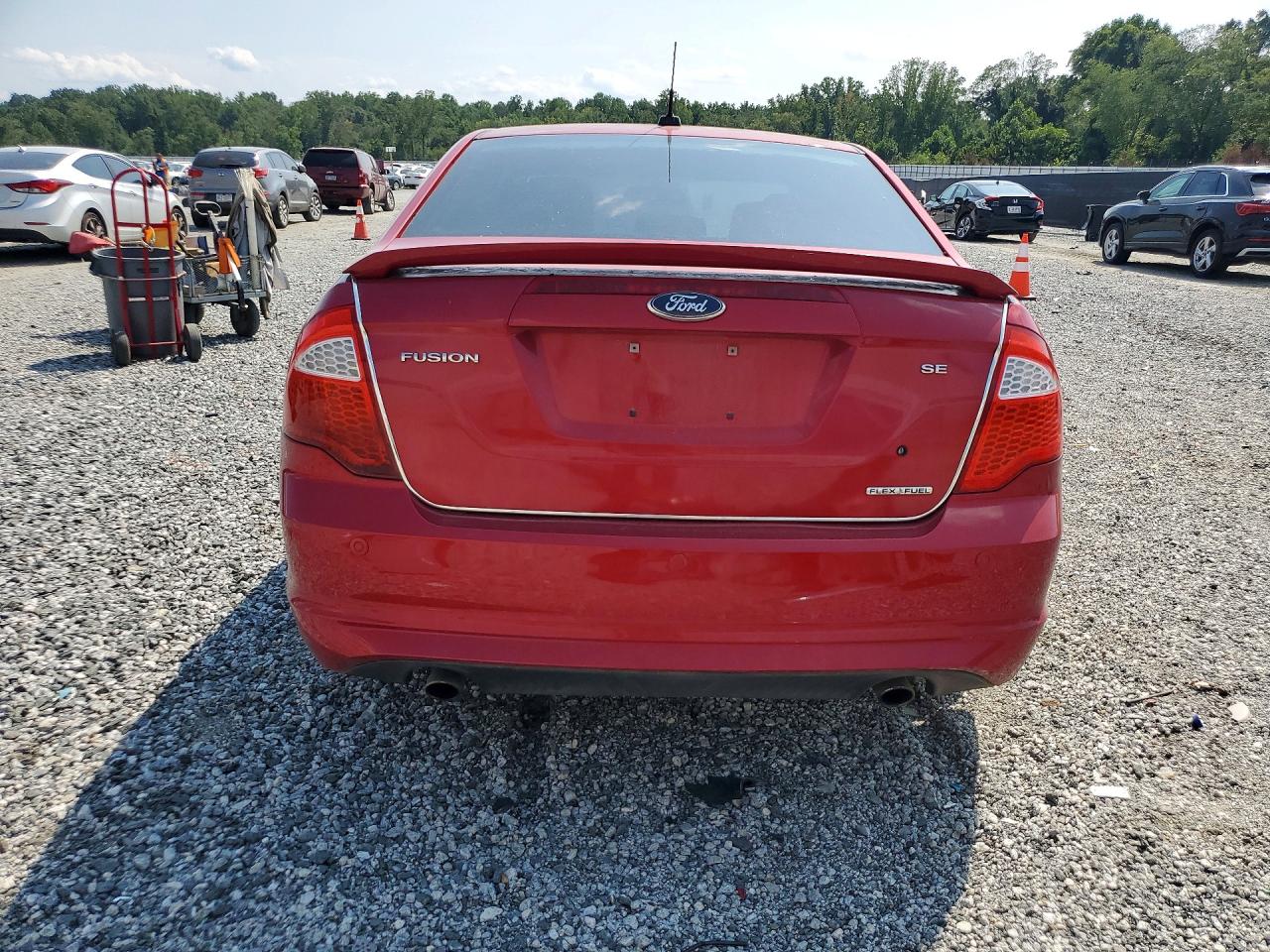 2012 Ford Fusion Se Red vin: 3FAHP0HG8CR300248