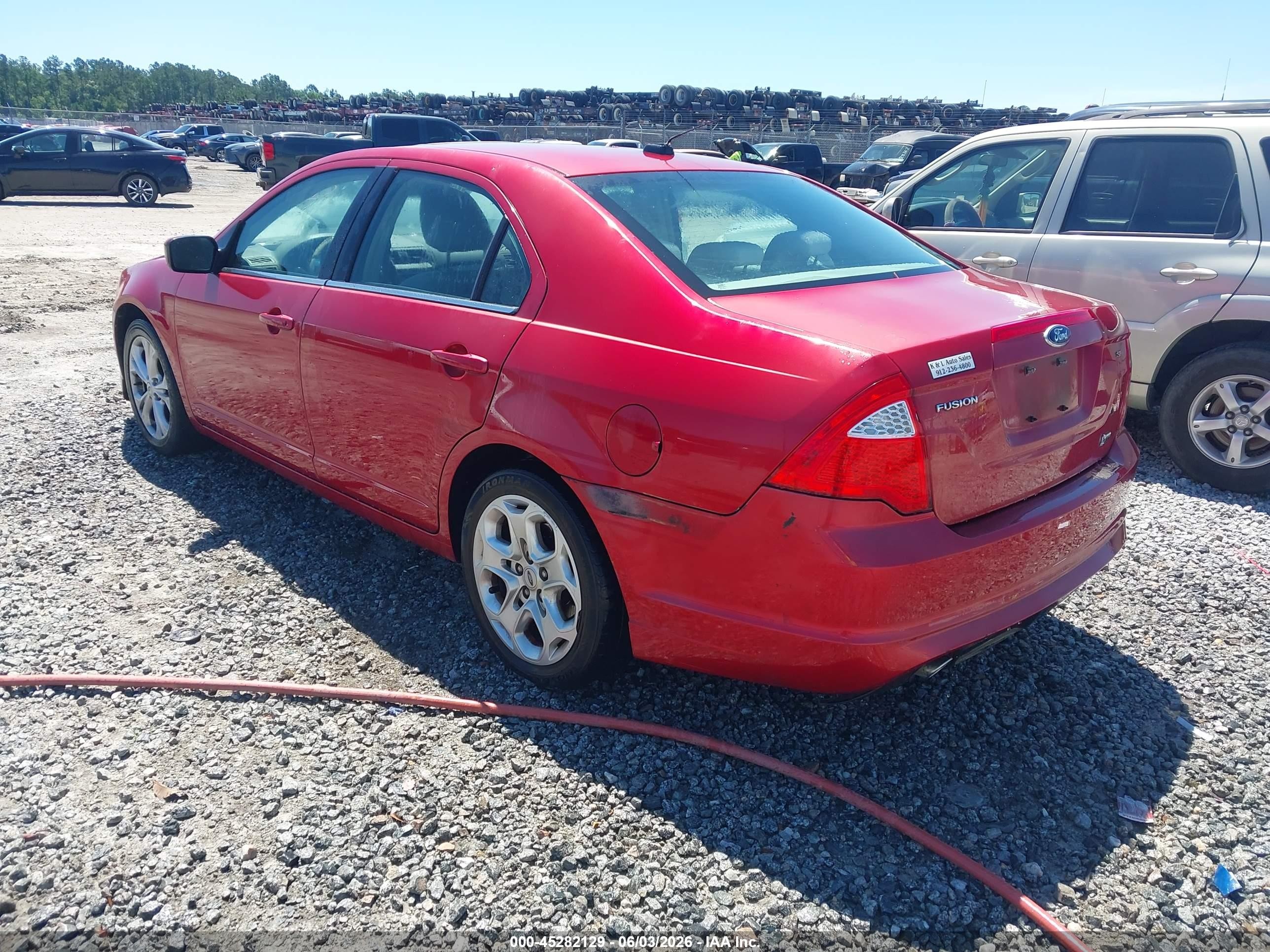 2010 Ford Fusion Se Red vin: 3FAHP0HG9AR362027