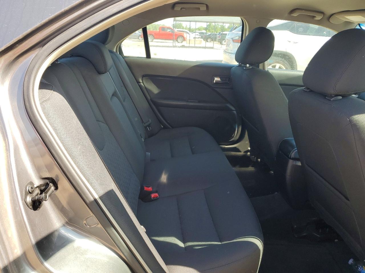 2011 Ford Fusion Se Gray vin: 3FAHP0HG9BR242665