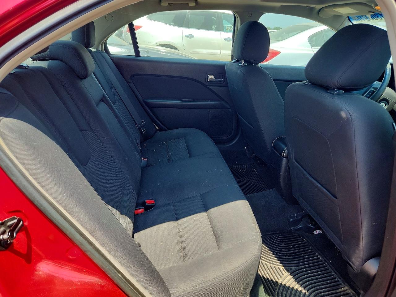 2012 Ford Fusion Se Red vin: 3FAHP0HG9CR376271