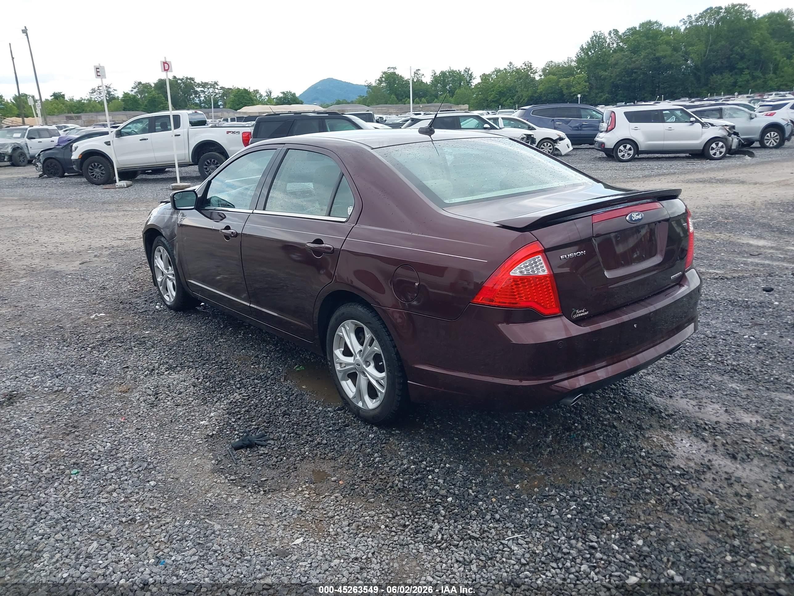 2012 Ford Fusion Se Burgundy vin: 3FAHP0HGXCR216352