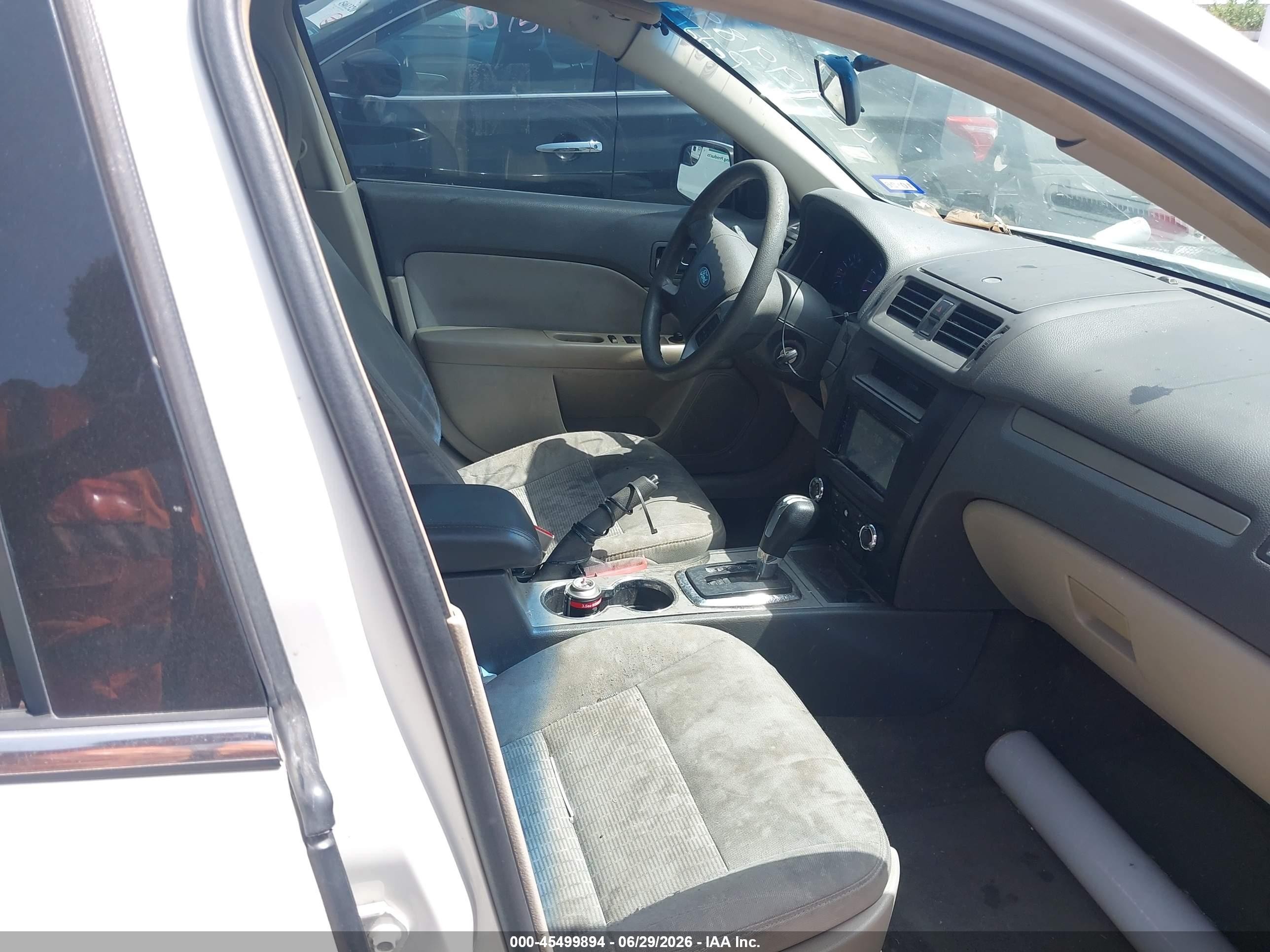 2012 Ford Fusion Se White vin: 3FAHP0HGXCR264661