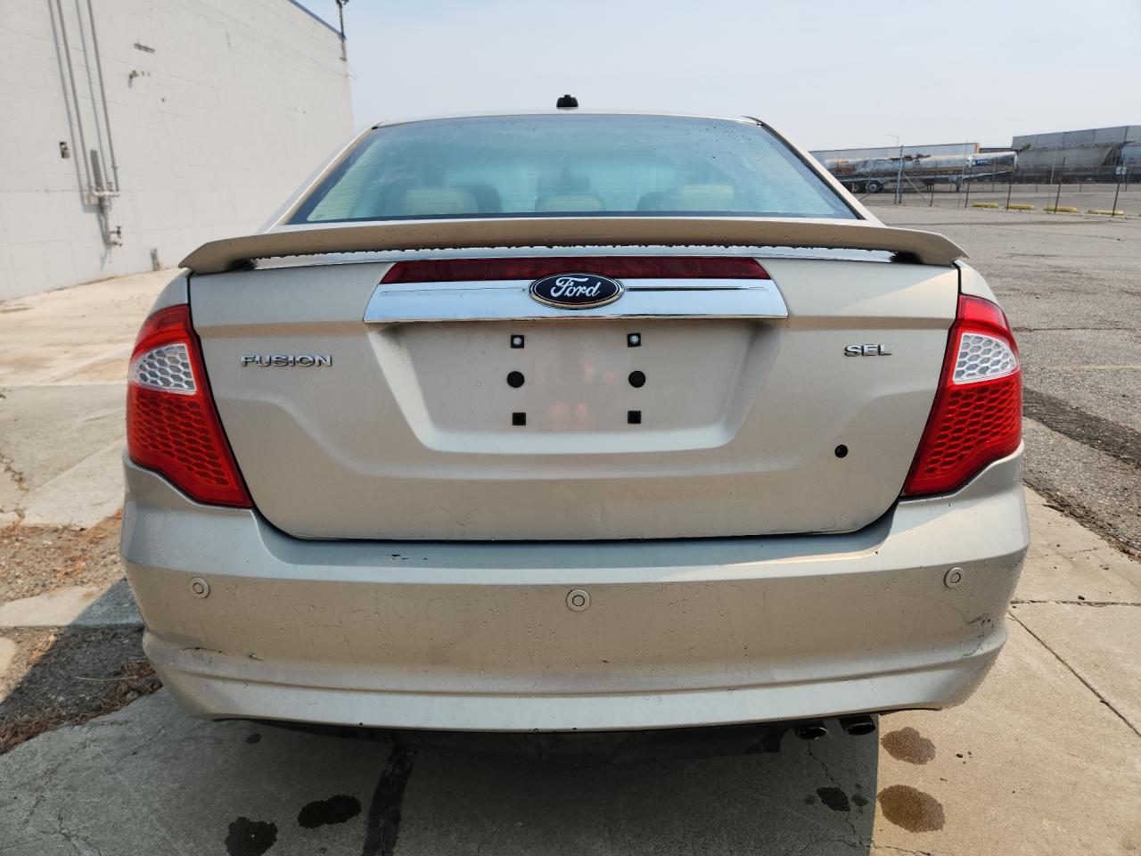 2010 Ford Fusion Sel Tan vin: 3FAHP0JA4AR164770 Damage: Deck Lid, Chipped, 2