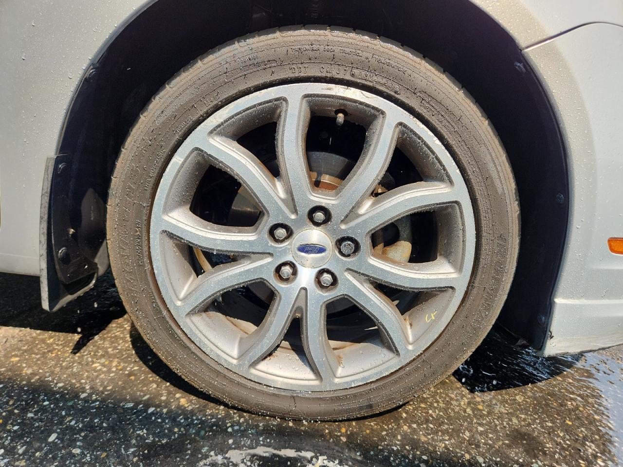 2010 Ford Fusion Sel Tan vin: 3FAHP0JA4AR164770 Damage: Right Front Wheel, Curb Rash, > 12 Inches