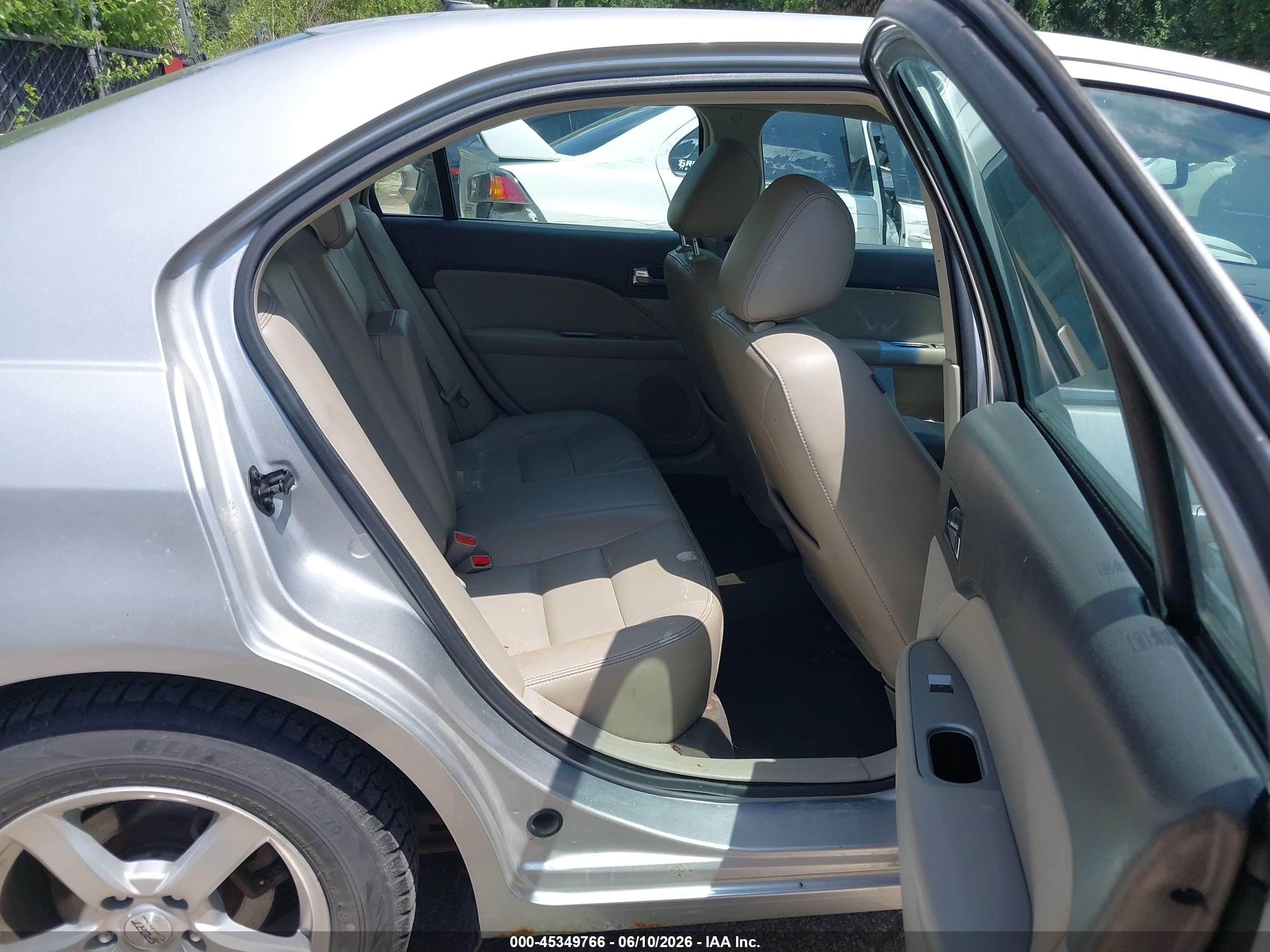 2011 Ford Fusion Sel Silver vin: 3FAHP0JA5BR273997