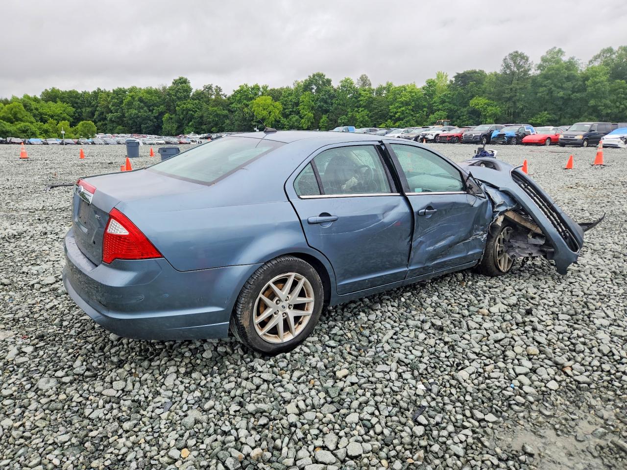 2011 Ford Fusion S Blue vin: 3FAHP0JA6BR262832