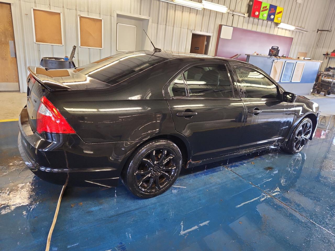 2010 Ford Fusion Sel Black vin: 3FAHP0JAXAR210019 Damage: Right Rocker Panel, Corrosion, Severe Damage
