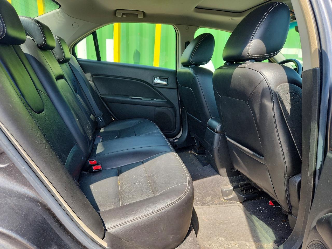 2010 Ford Focus Charcoal vin: 3FAHP0JG4AR350331