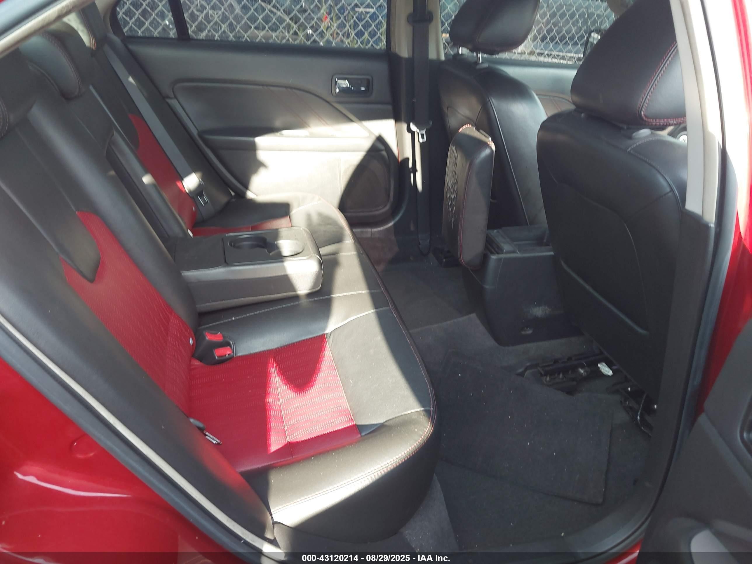 2010 Ford Fusion Sport Красный vin: 3FAHP0KC0AR189245
