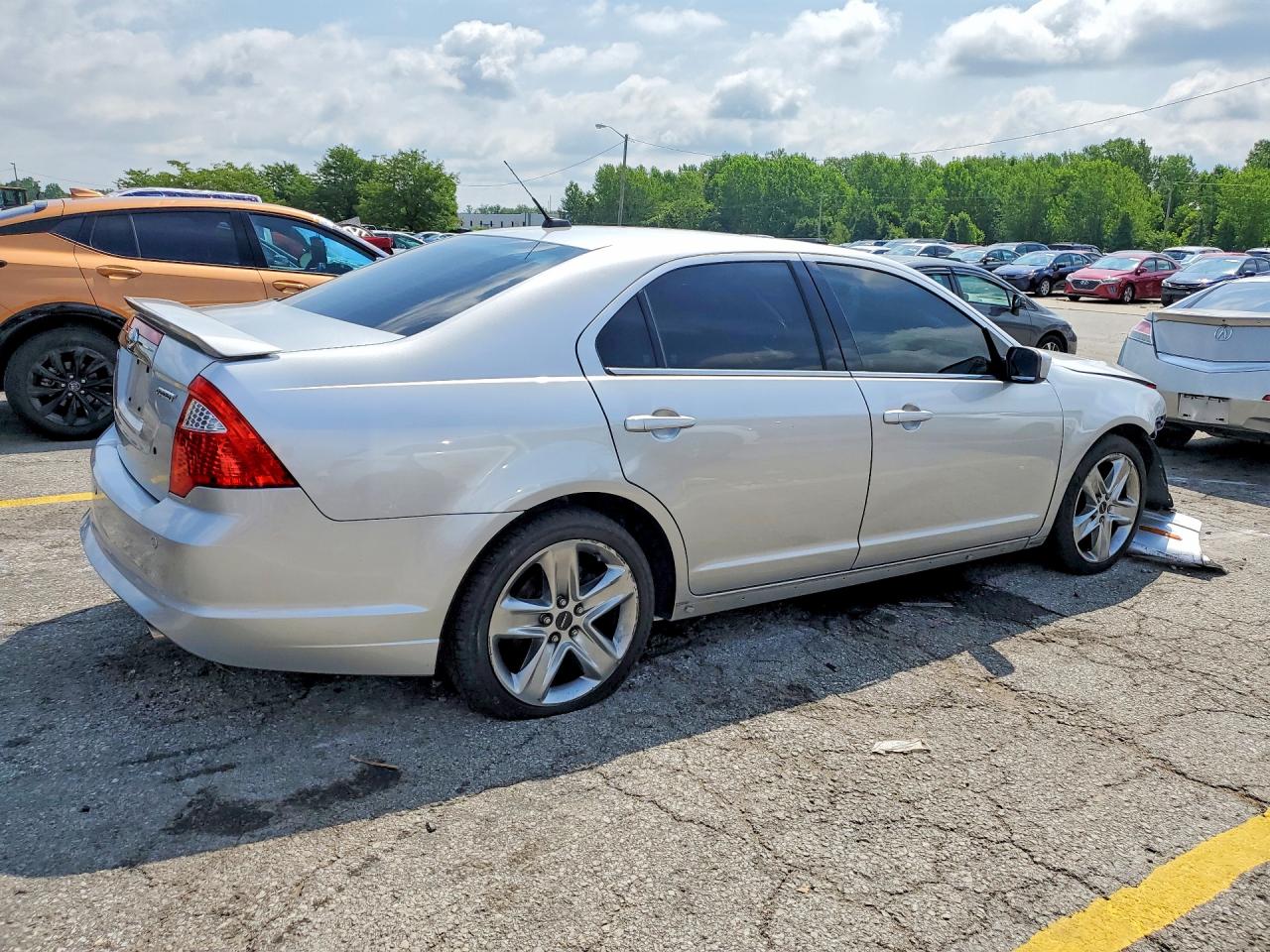 2011 Ford Fusion Sport Silver vin: 3FAHP0KC0BR232399