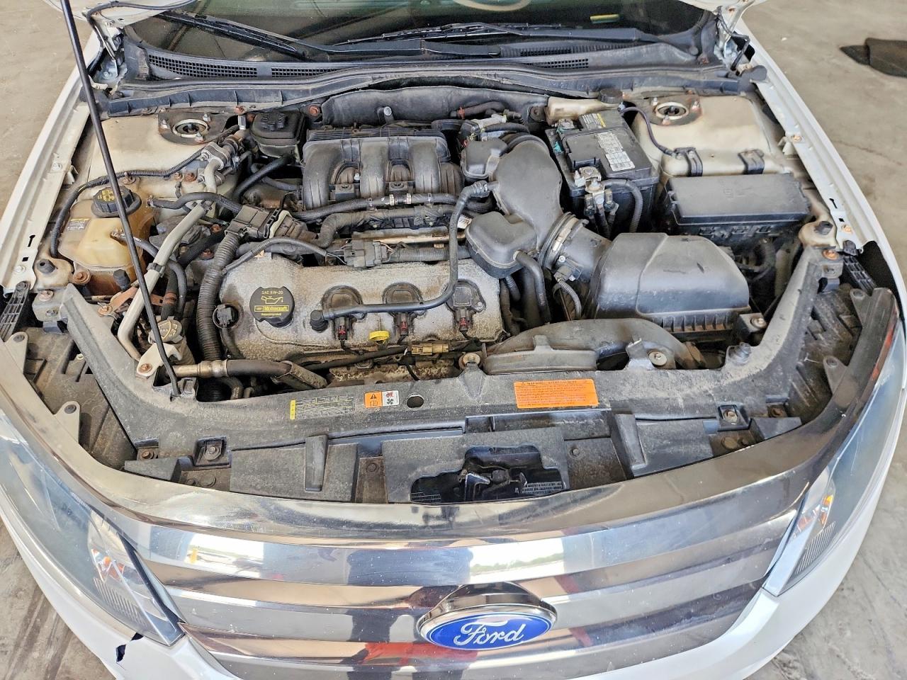 2011 Ford Fusion Sport White vin: 3FAHP0KC0BR294997