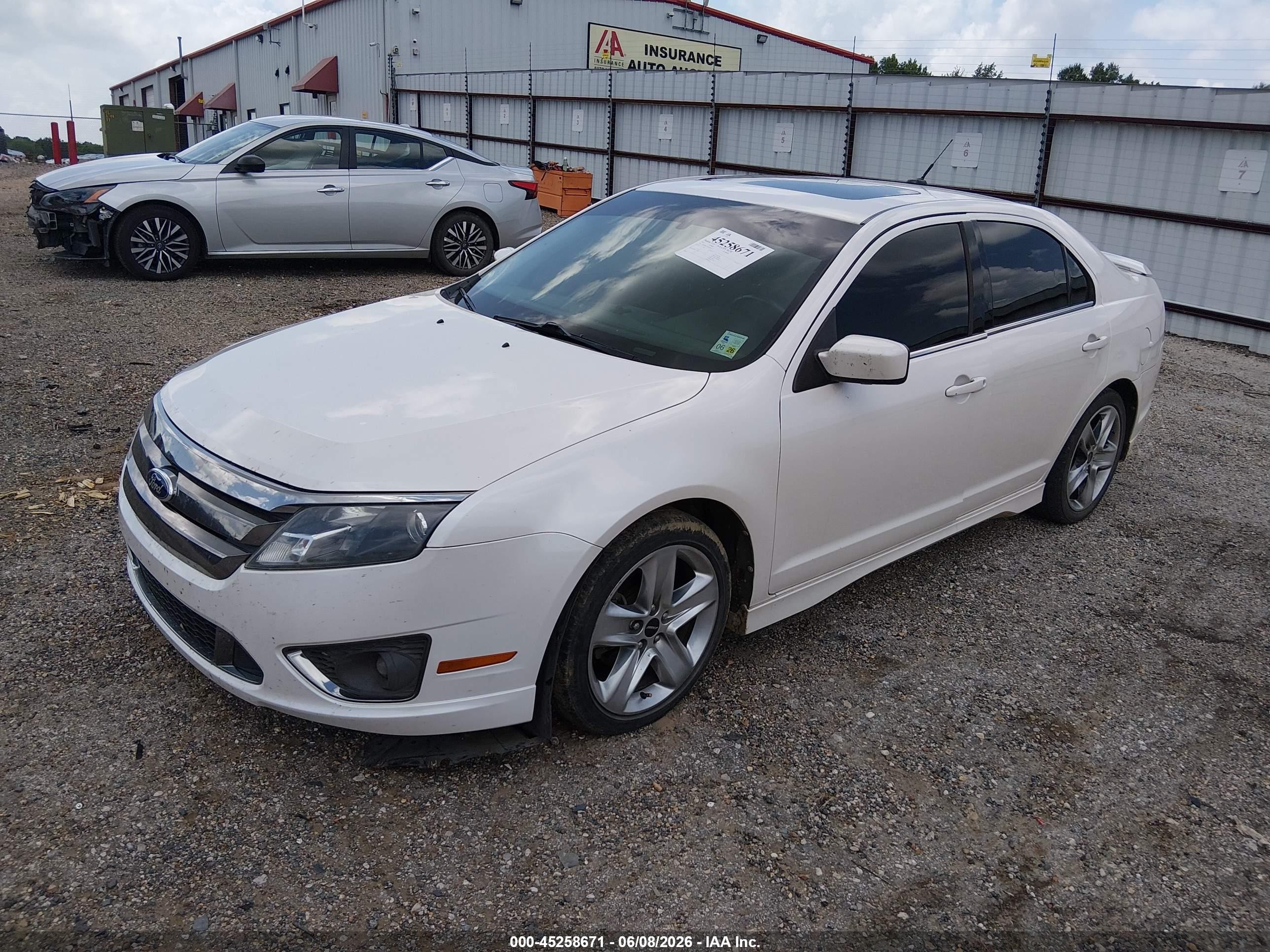 2012 Ford Fusion Sport White vin: 3FAHP0KC0CR310455
