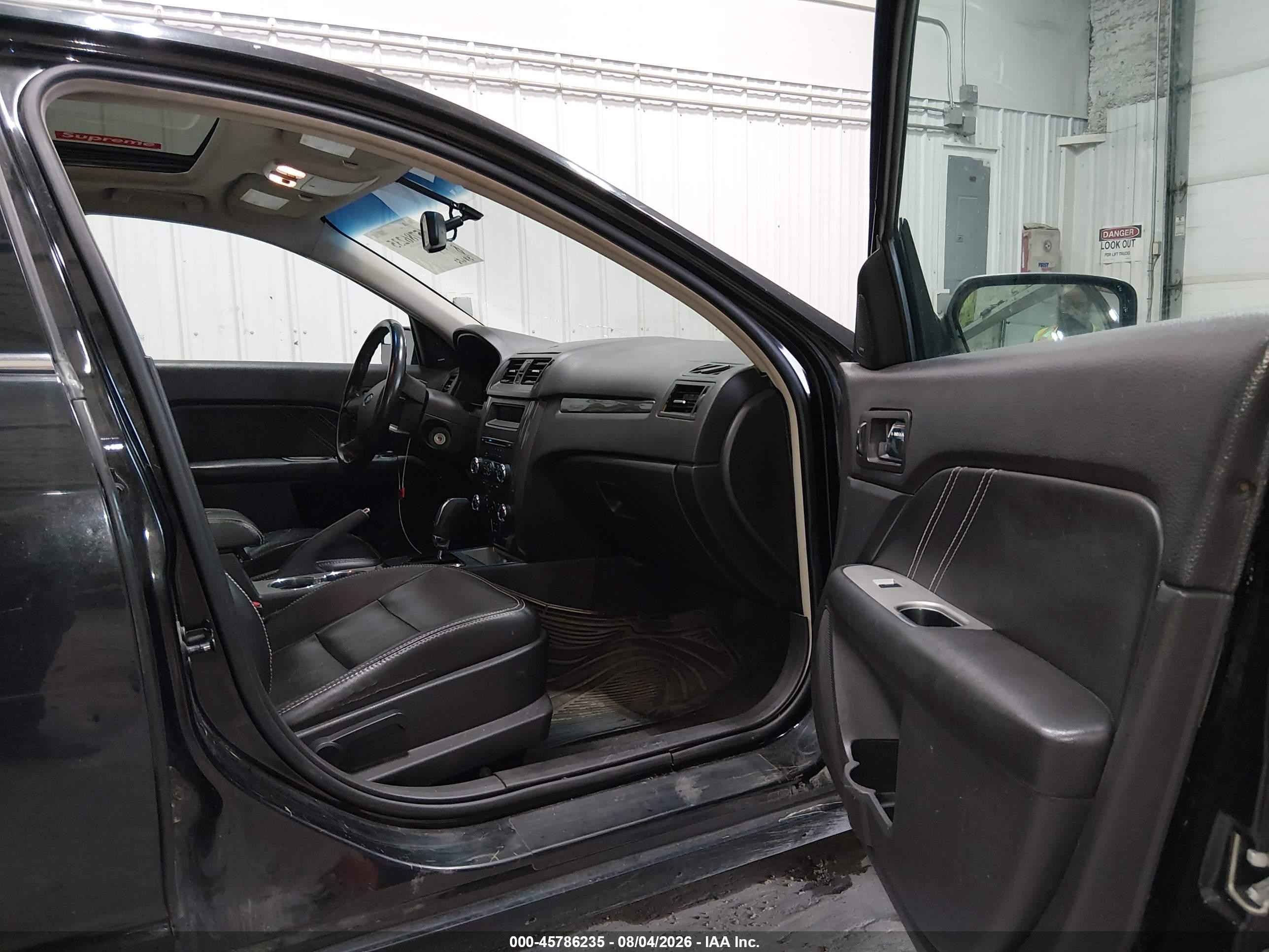 2011 Ford Fusion Sport Black vin: 3FAHP0KC2BR148701