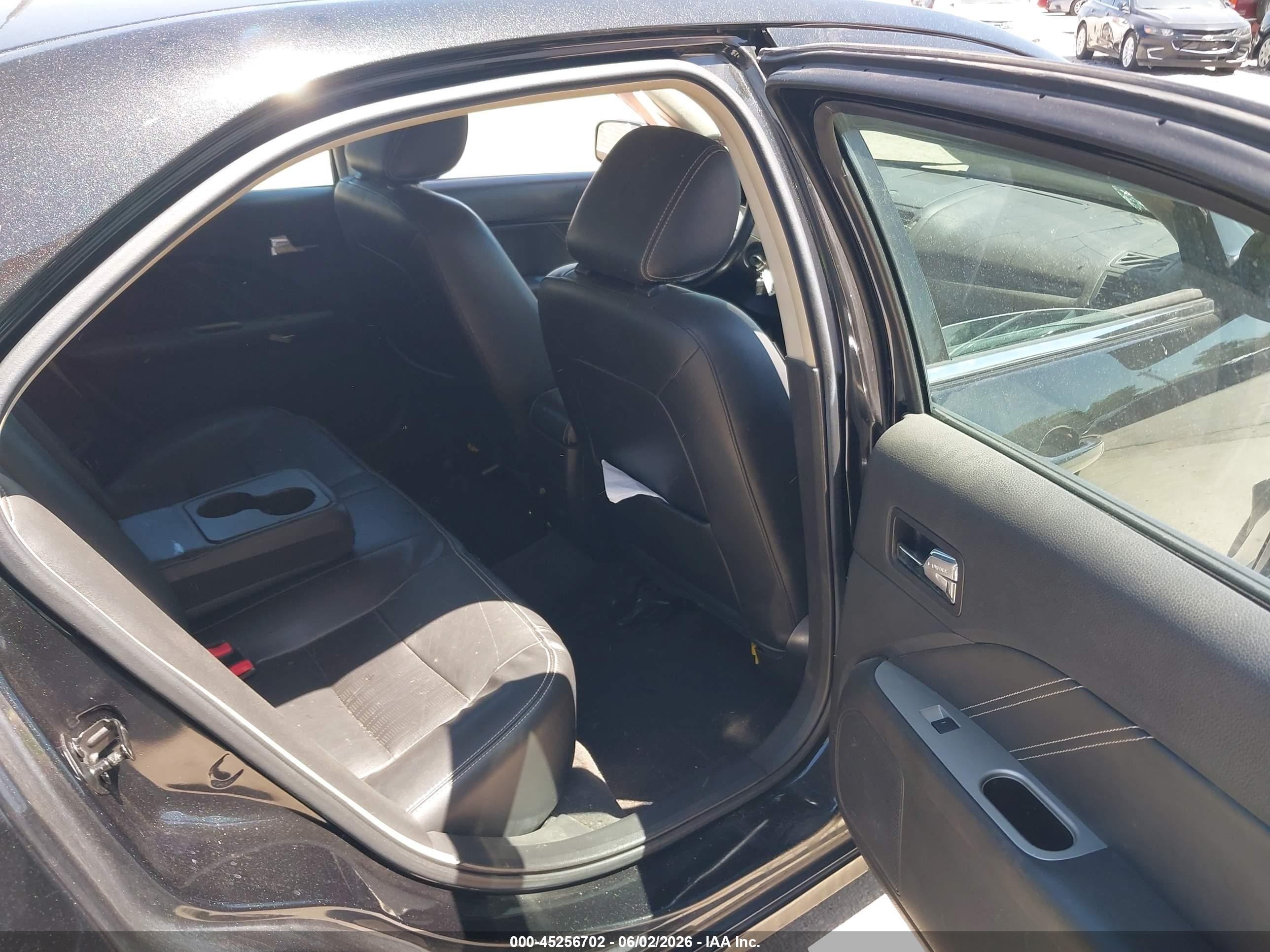2011 Ford Fusion Sport Black vin: 3FAHP0KC3BR296243