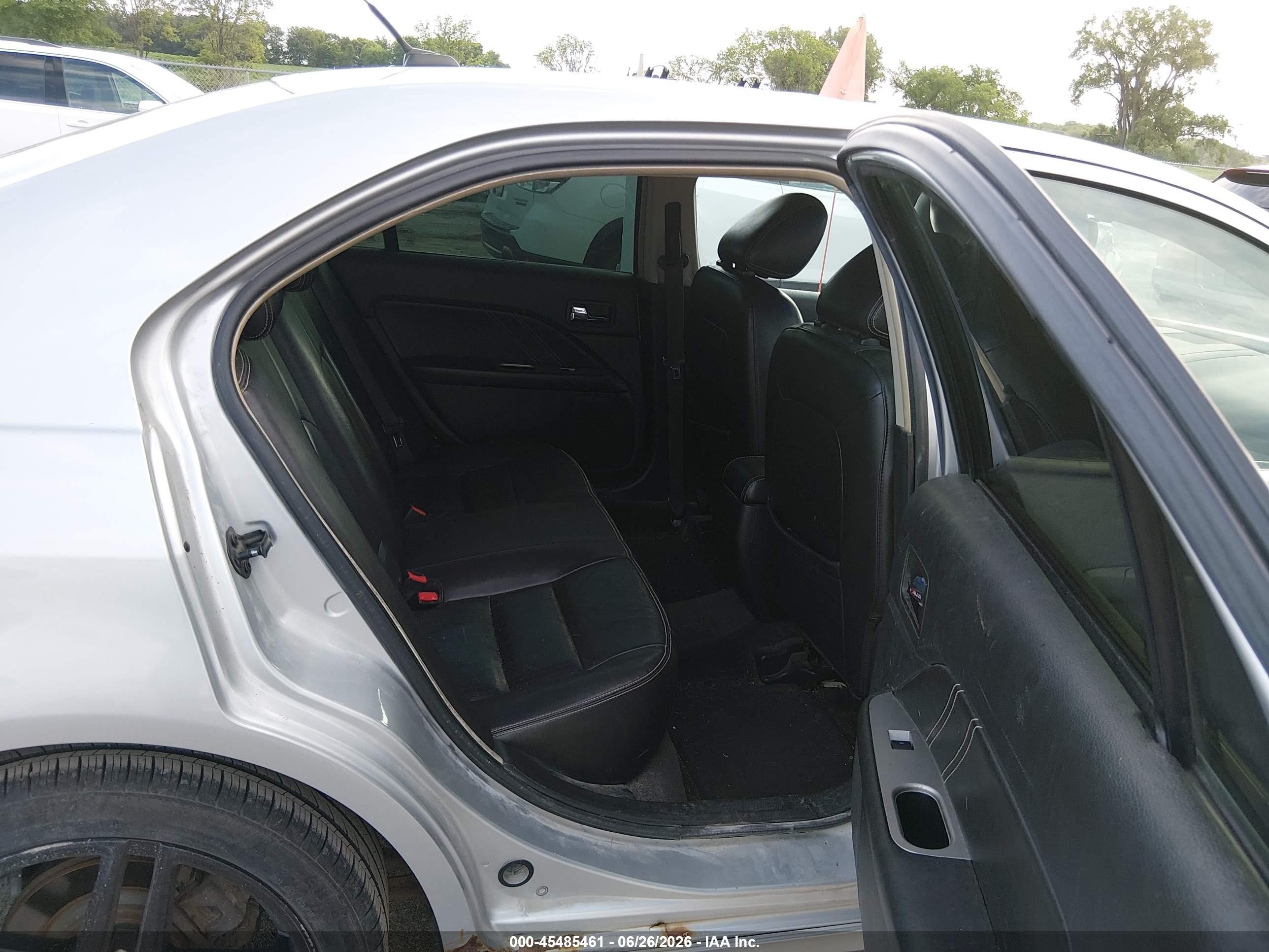 2010 Ford Fusion Sport Silver vin: 3FAHP0KC4AR147502