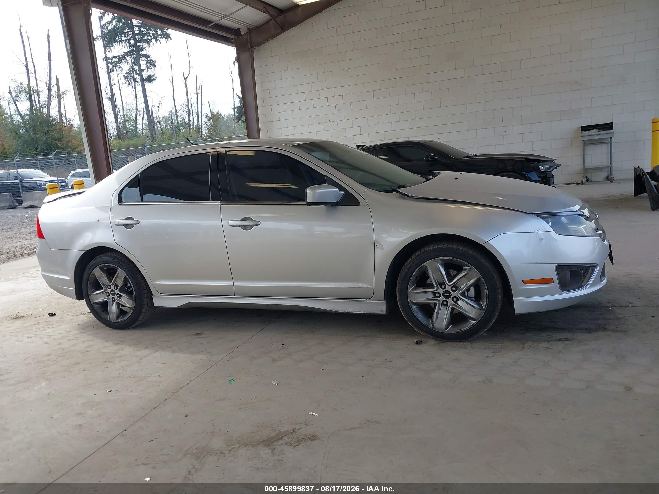 2011 Ford Fusion Sport Серебряный vin: 3FAHP0KC4BR267284