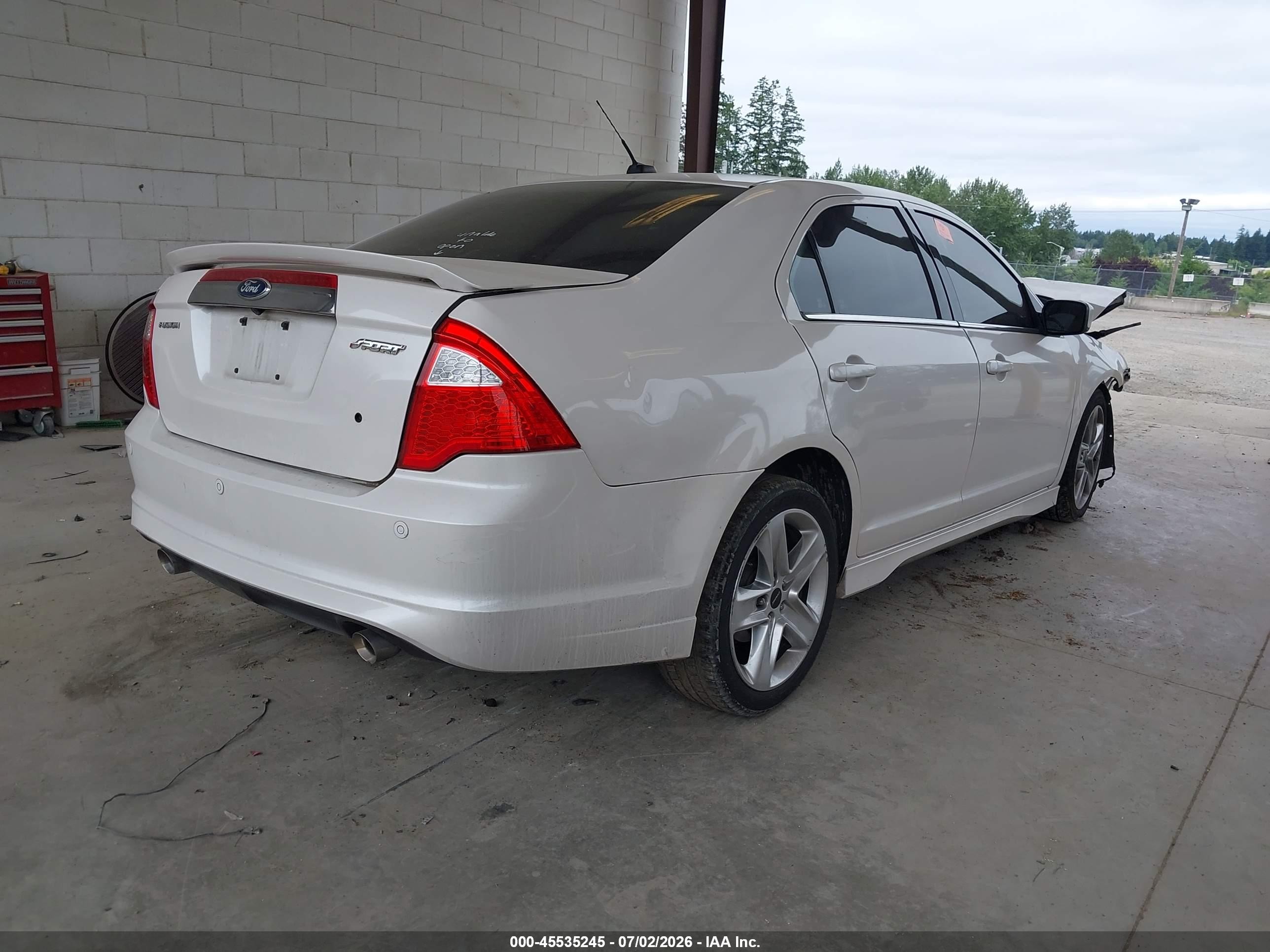 2012 Ford Fusion Sport White vin: 3FAHP0KC4CR438889