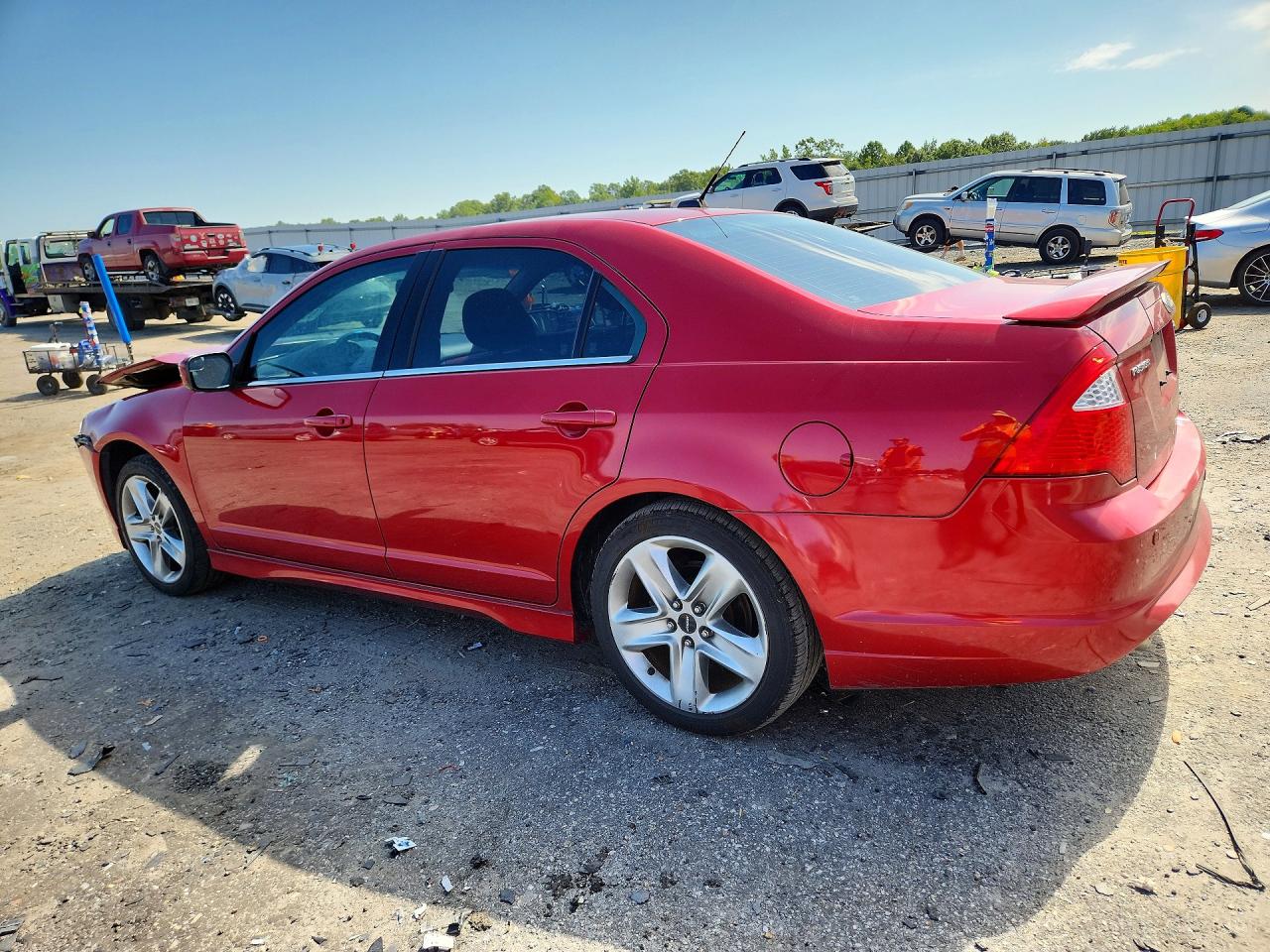 2011 Ford Fusion Sport Red vin: 3FAHP0KC6BR119718