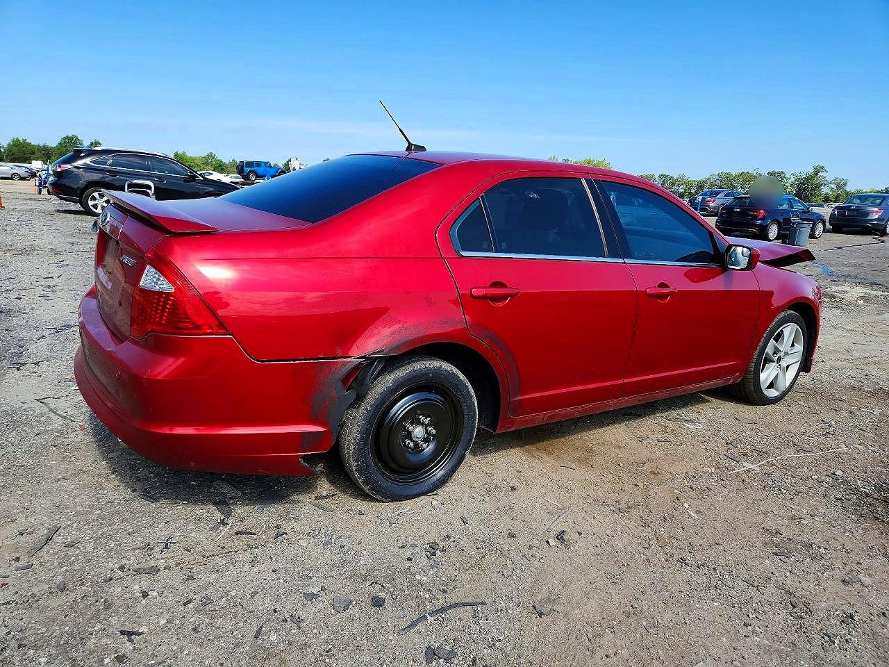 2011 Ford Fusion Sport Red vin: 3FAHP0KC6BR119718