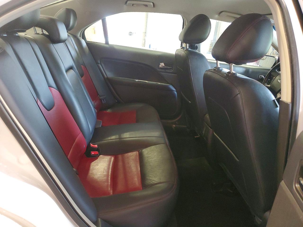 2012 Ford Fusion Sport White vin: 3FAHP0KC6CR168385