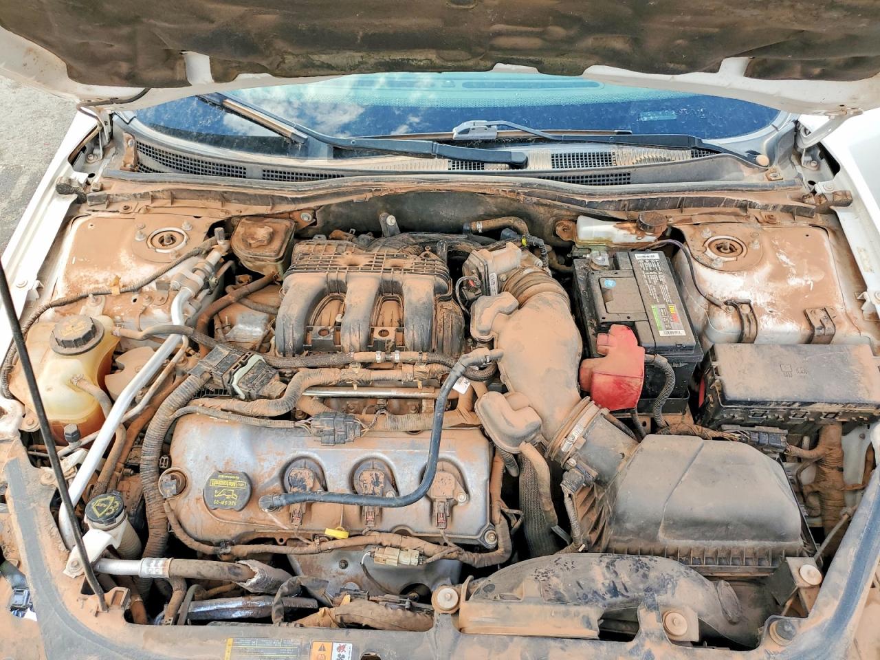 2012 Ford Fusion Sport White vin: 3FAHP0KC6CR169844