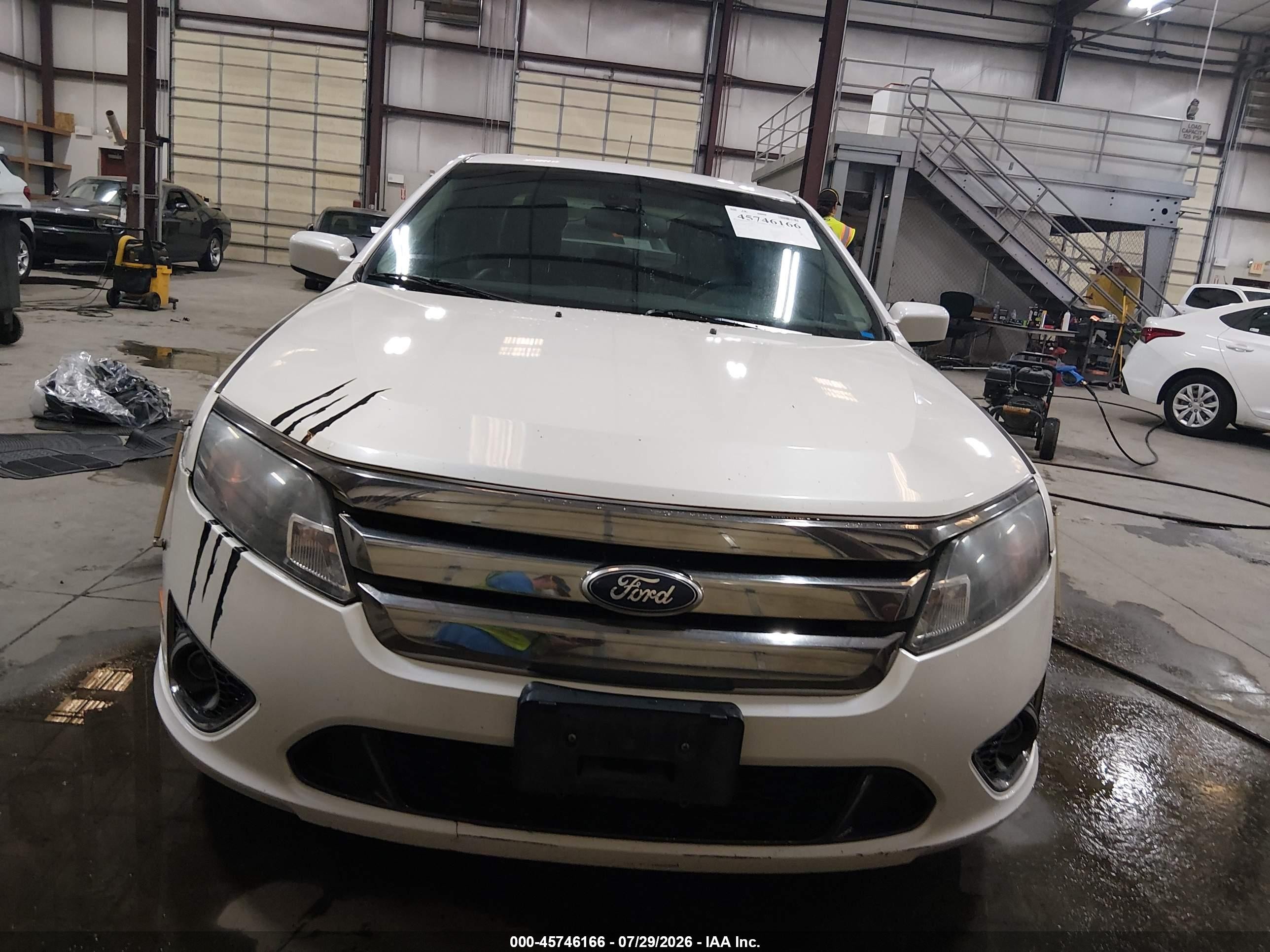2012 Ford Fusion Sport White vin: 3FAHP0KC6CR193321