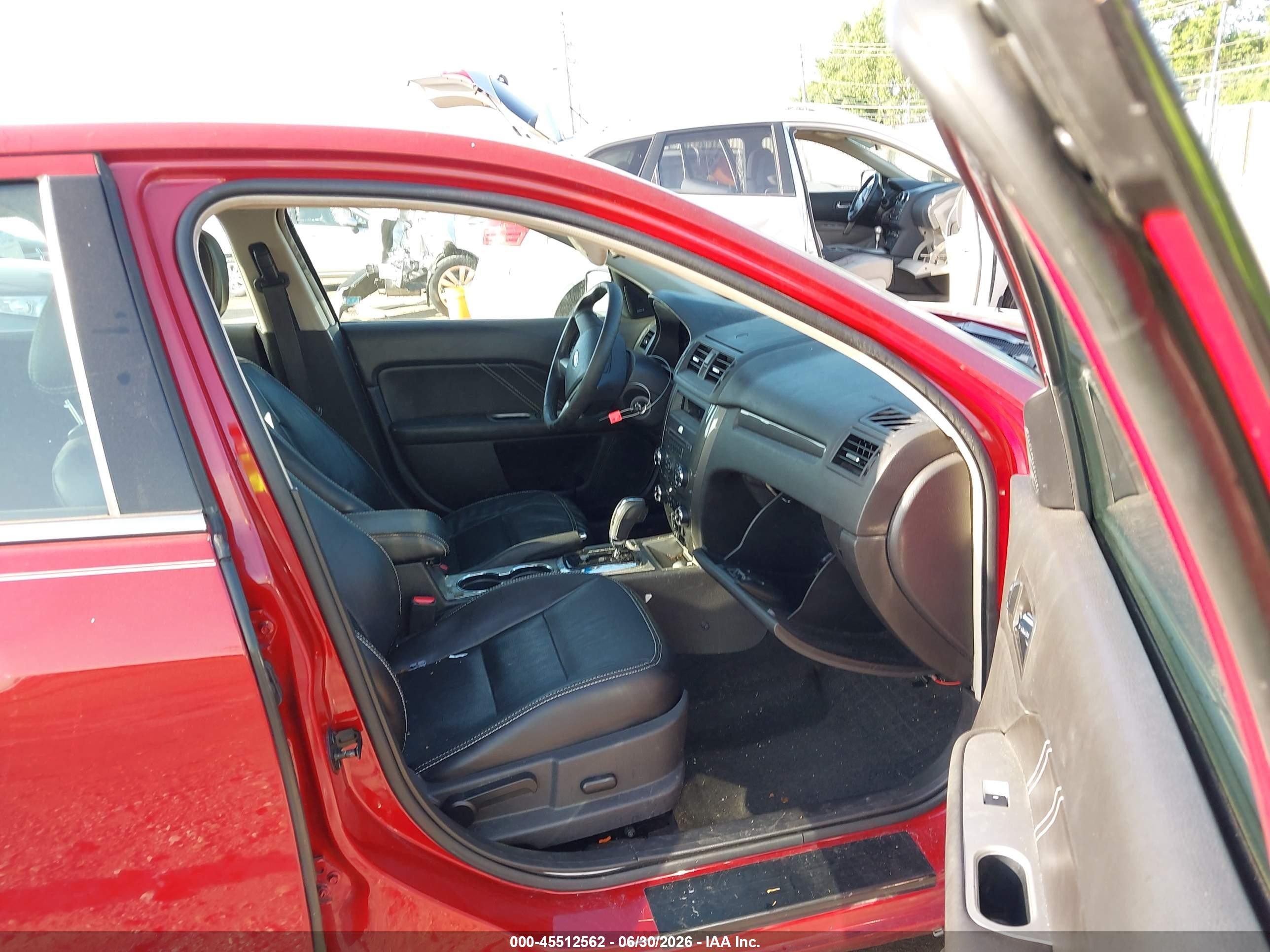 2010 Ford Fusion Sport Red vin: 3FAHP0KC7AR232155