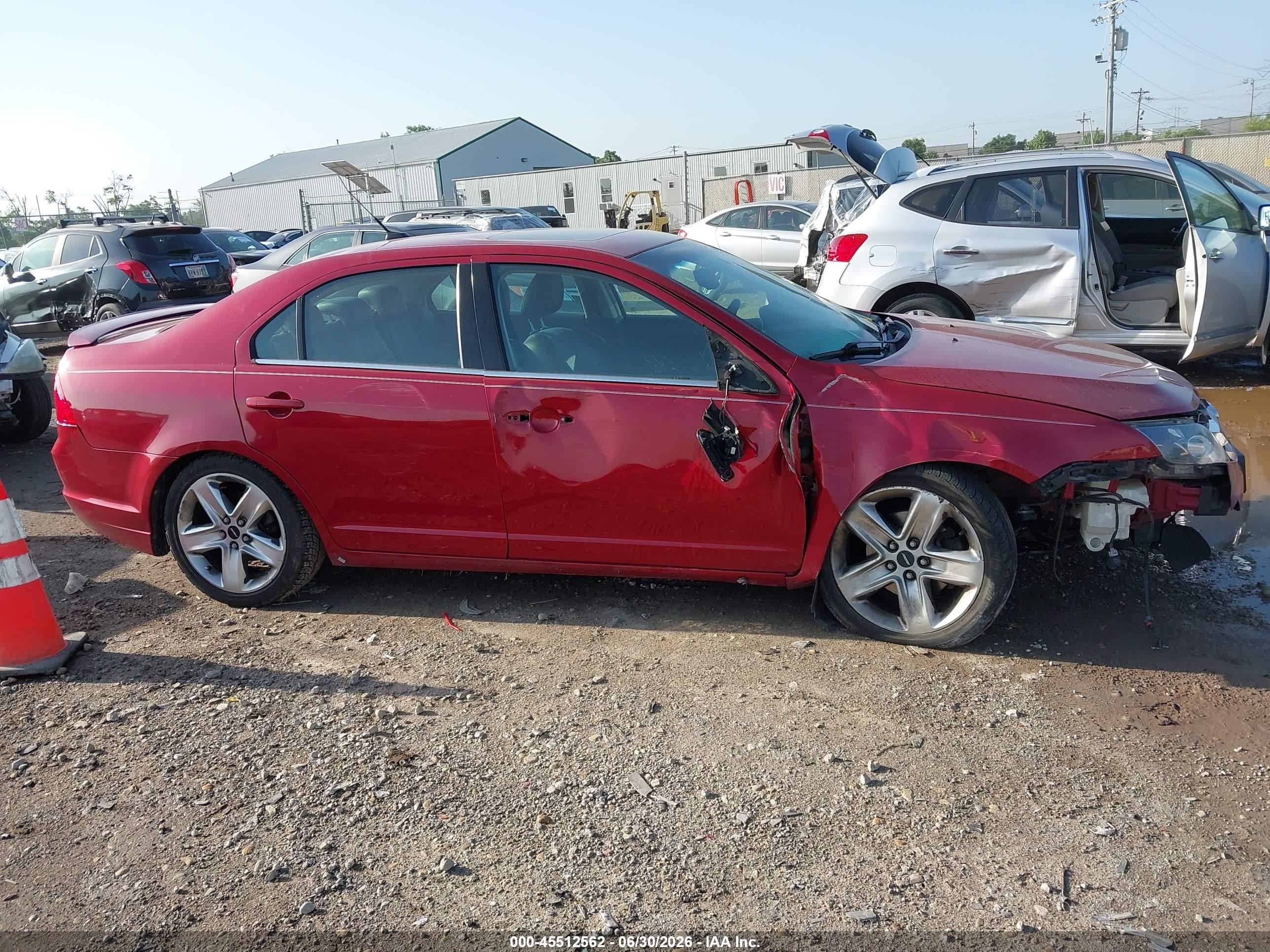 2010 Ford Fusion Sport Red vin: 3FAHP0KC7AR232155