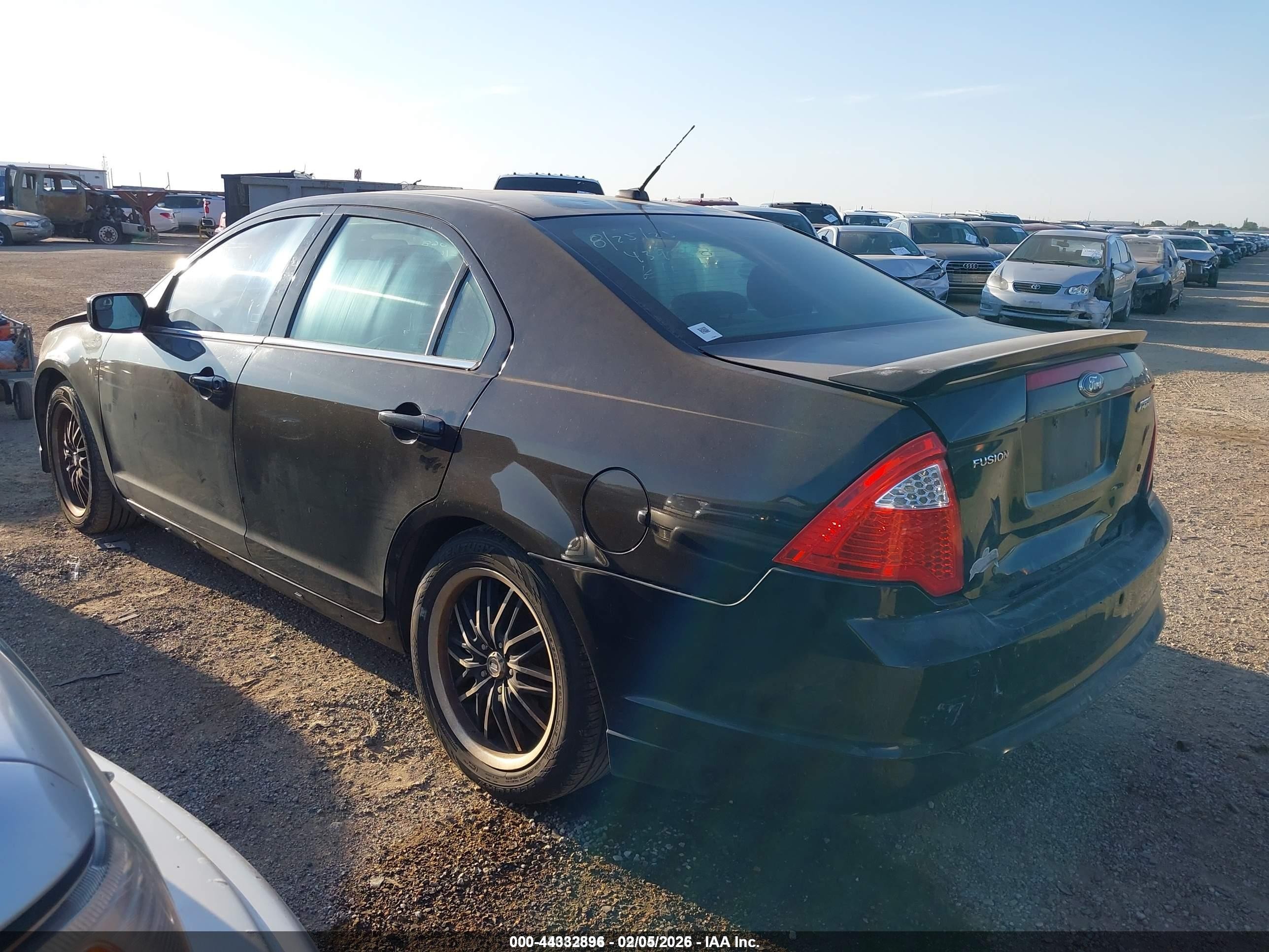 2011 Ford Fusion Sport Черный vin: 3FAHP0KC7BR189745