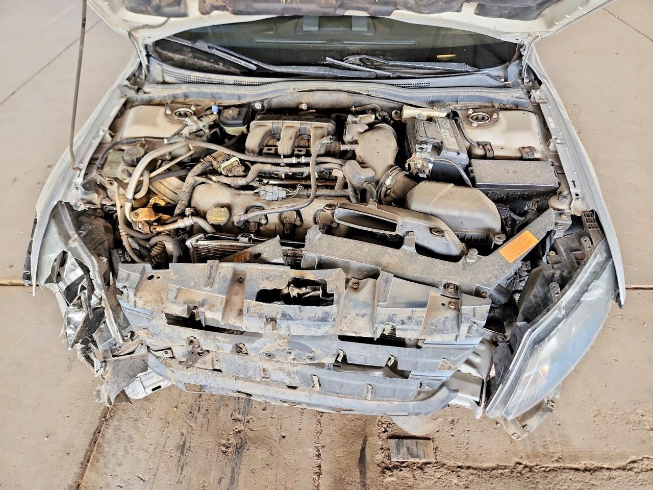 2010 Ford Fusion Sport Silver vin: 3FAHP0KC8AR245576