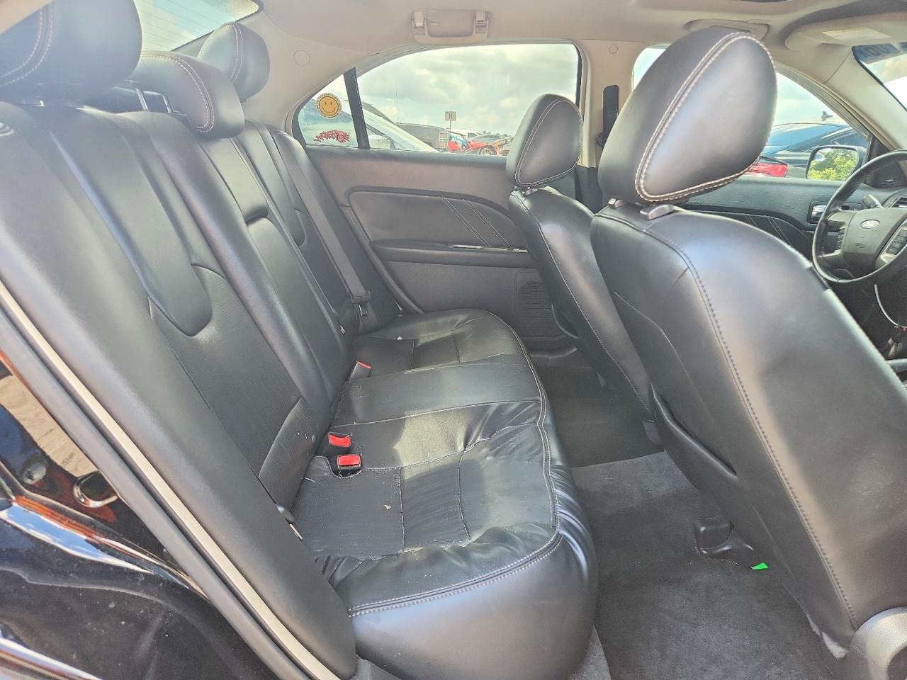 2012 Ford Fusion Sport Черный vin: 3FAHP0KC8CR162149