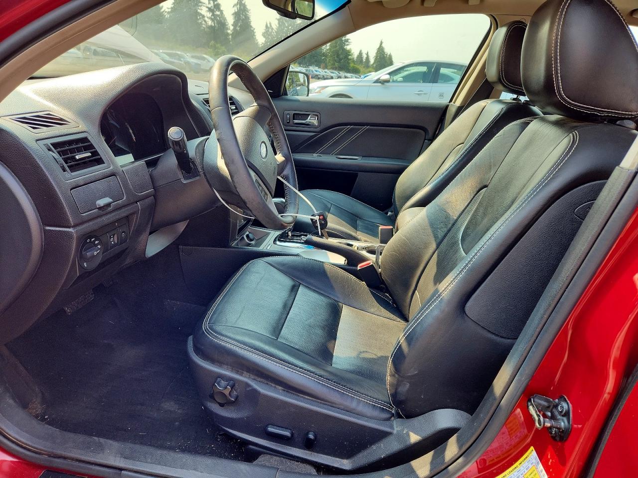 2010 Ford Fusion Sport Red vin: 3FAHP0KCXAR233817