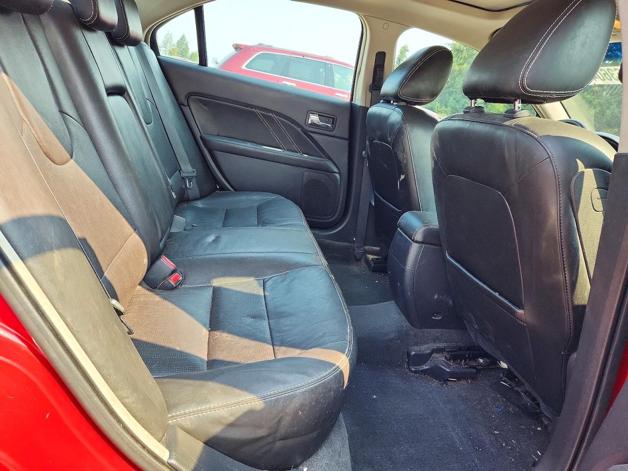 2010 Ford Fusion Sport Red vin: 3FAHP0KCXAR233817