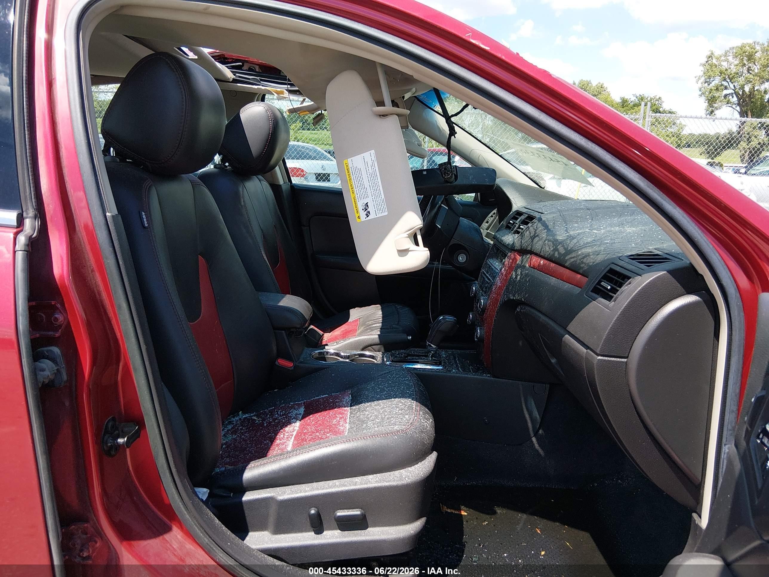 2012 Ford Fusion Sport Red vin: 3FAHP0KCXCR394039