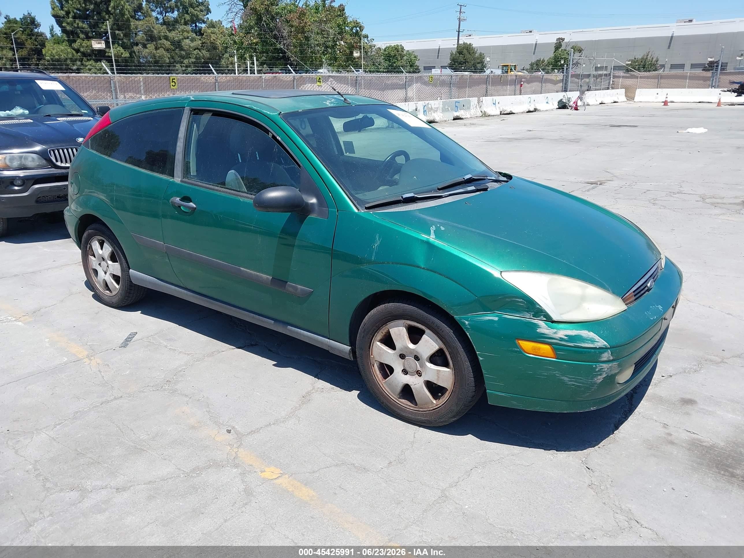 2002 Ford Focus Zx3 Green vin: 3FAHP313X2R157987
