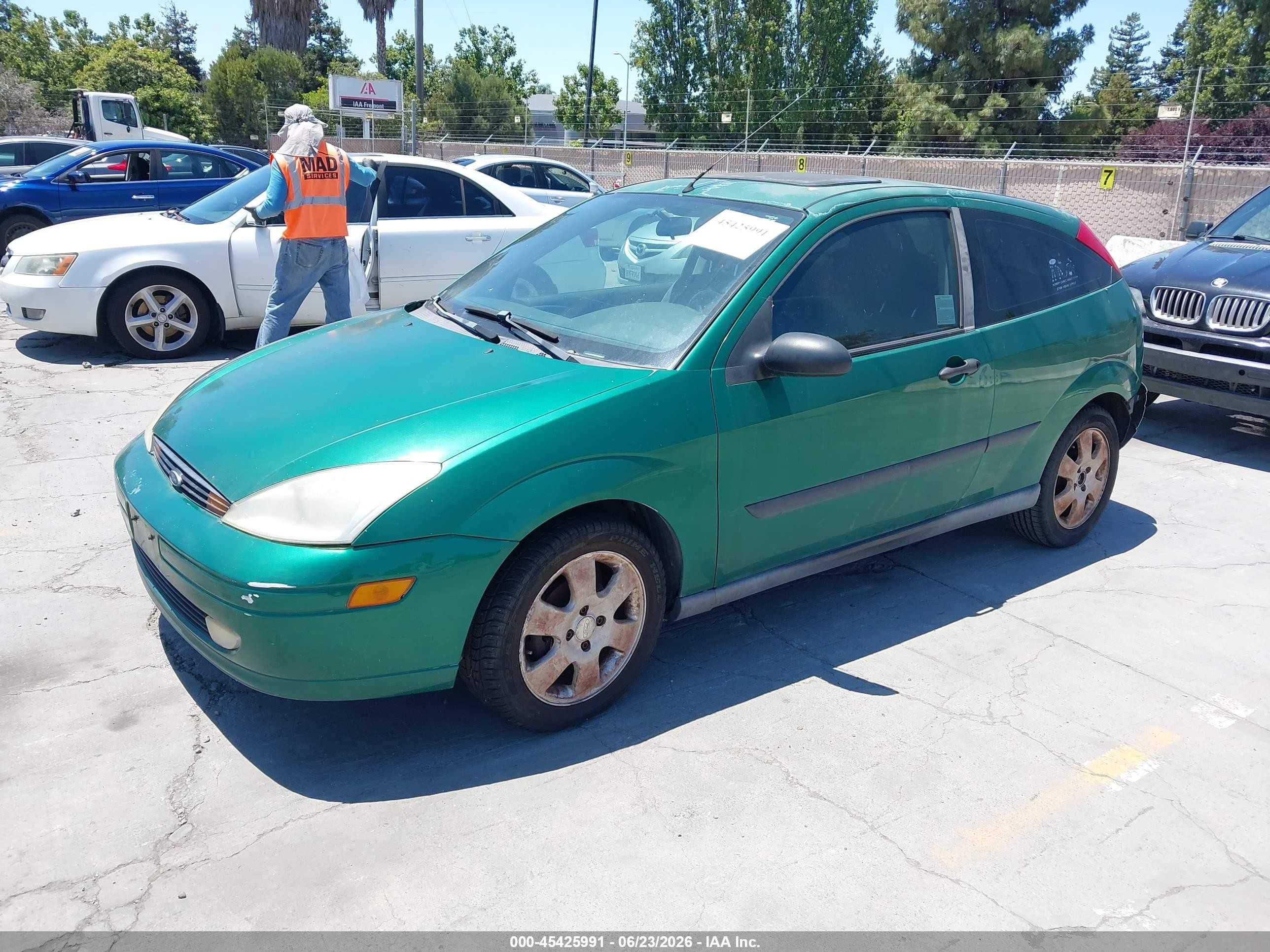 2002 Ford Focus Zx3 Green vin: 3FAHP313X2R157987