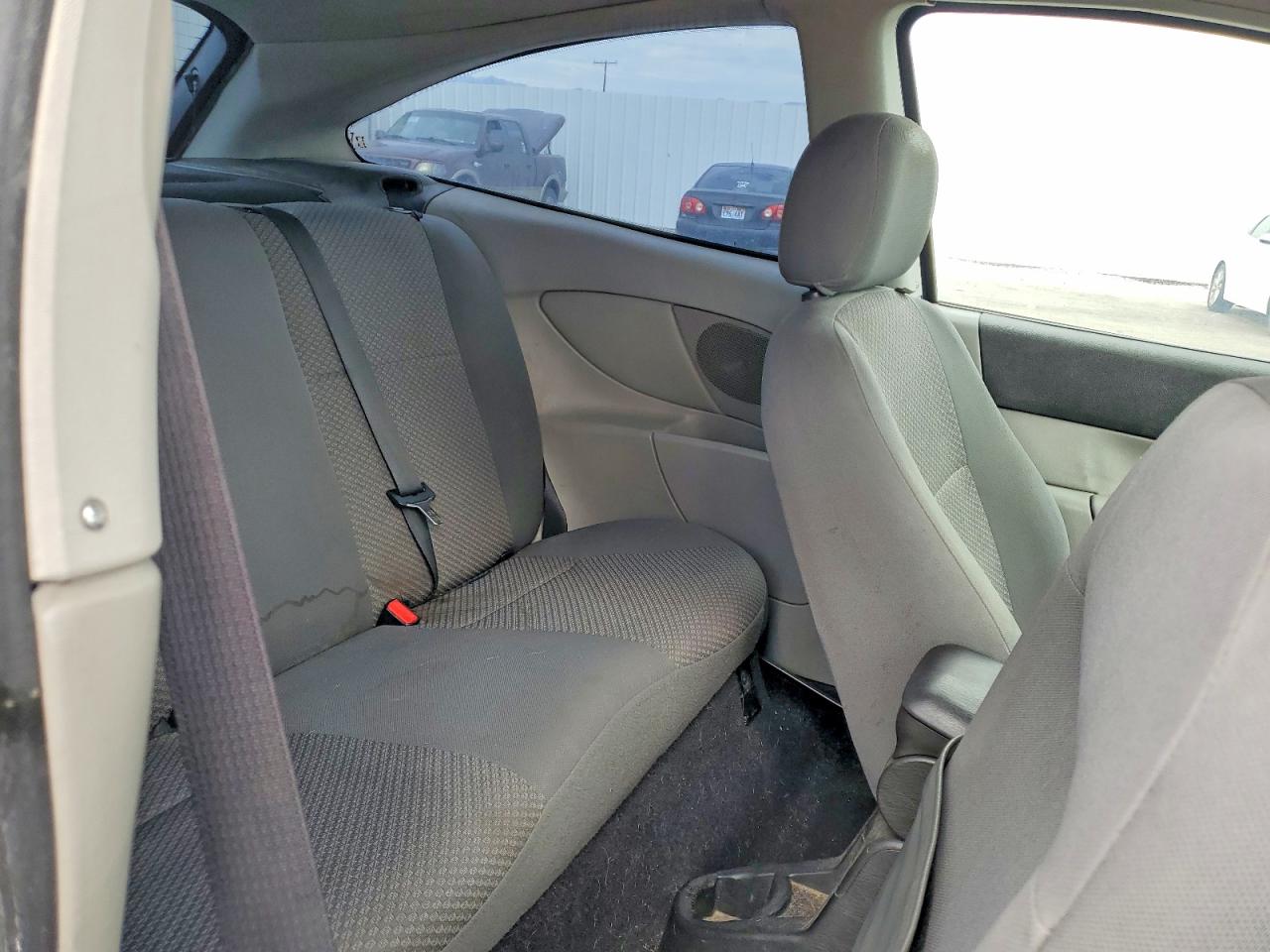 2005 Ford Focus Zx3 Blue vin: 3FAHP31N15R161996