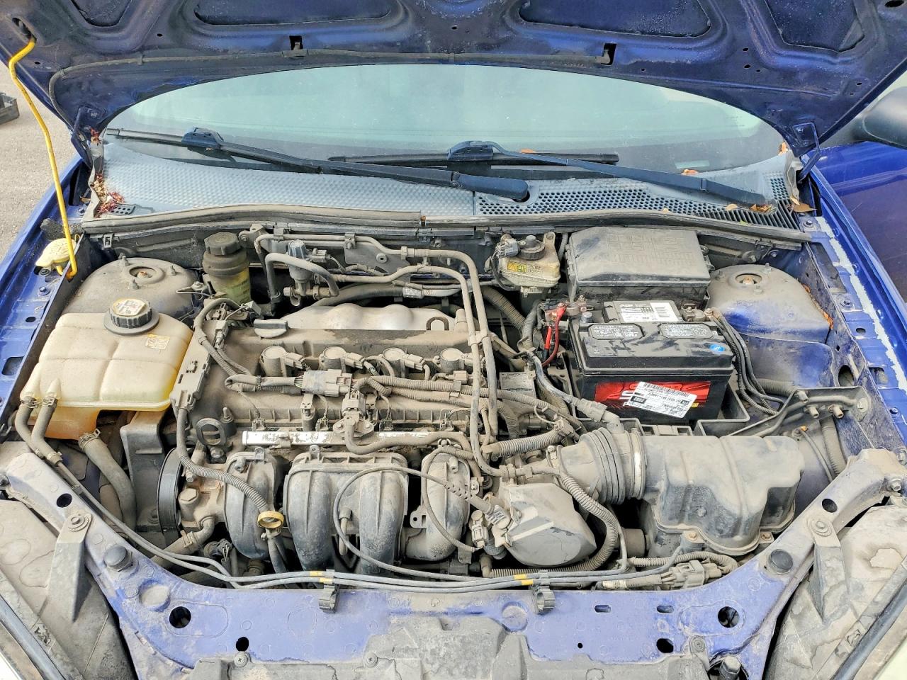 2005 Ford Focus Zx3 Blue vin: 3FAHP31N15R161996
