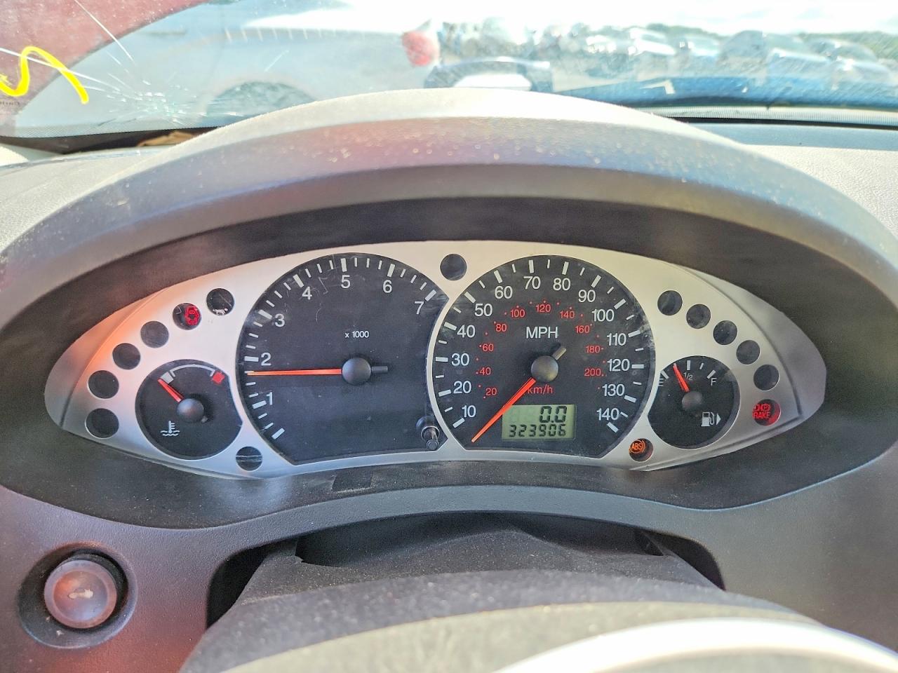 2005 Ford Focus Zx3 Red vin: 3FAHP31N25R116274