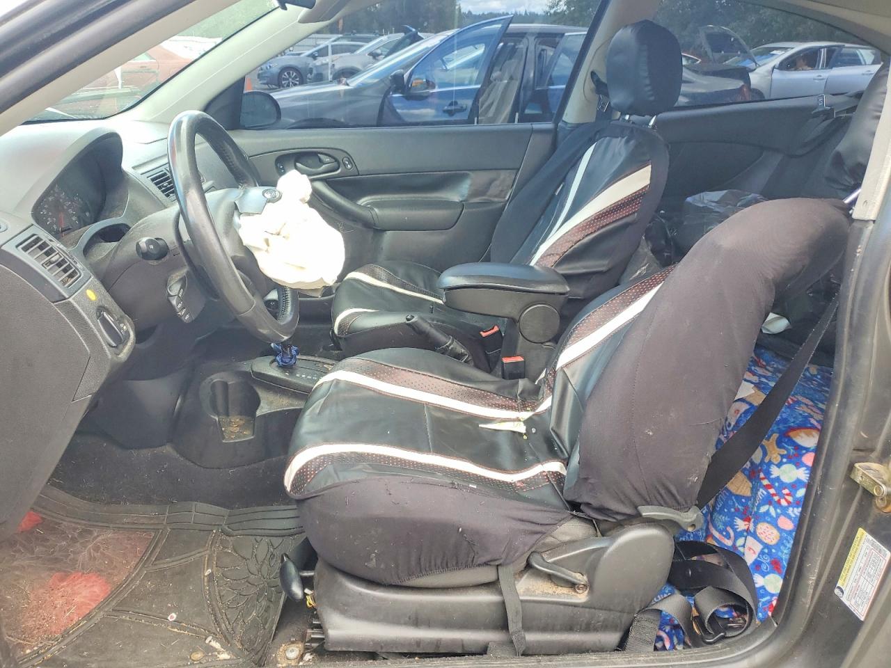 2005 Ford Focus Zx3 Gray vin: 3FAHP31N35R136467