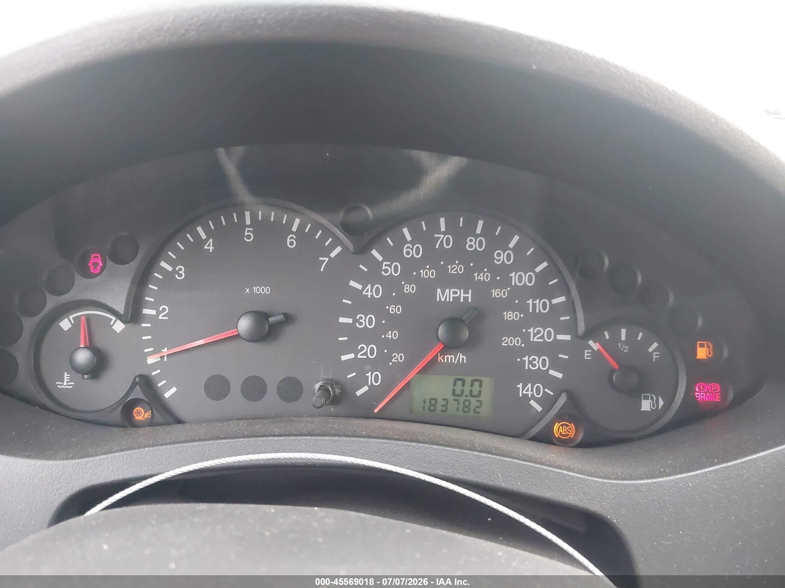 2005 Ford Focus Zx3 Серебряный vin: 3FAHP31N35R146237