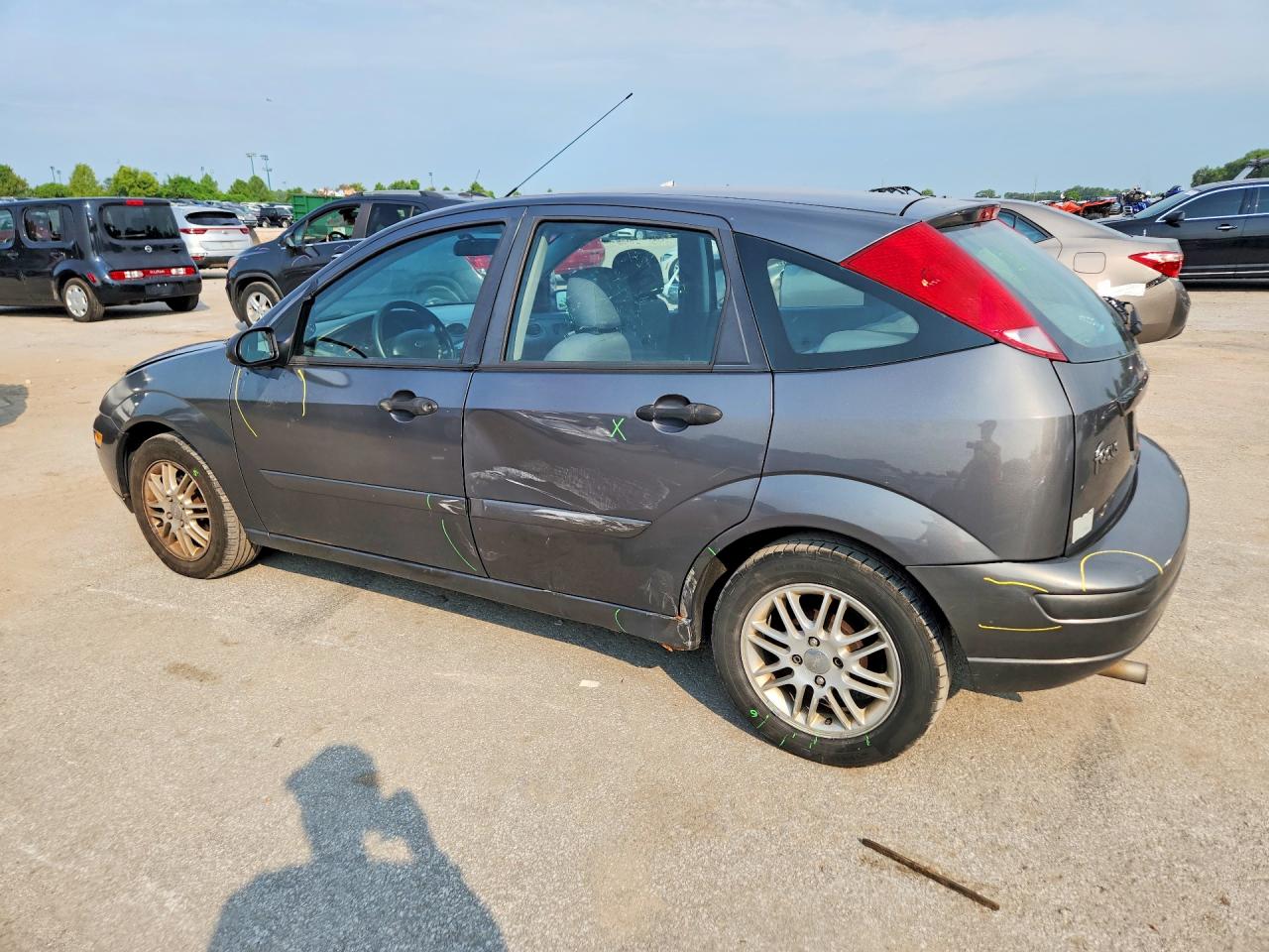 2004 Ford Focus Zx5 Charcoal vin: 3FAHP37344R106124