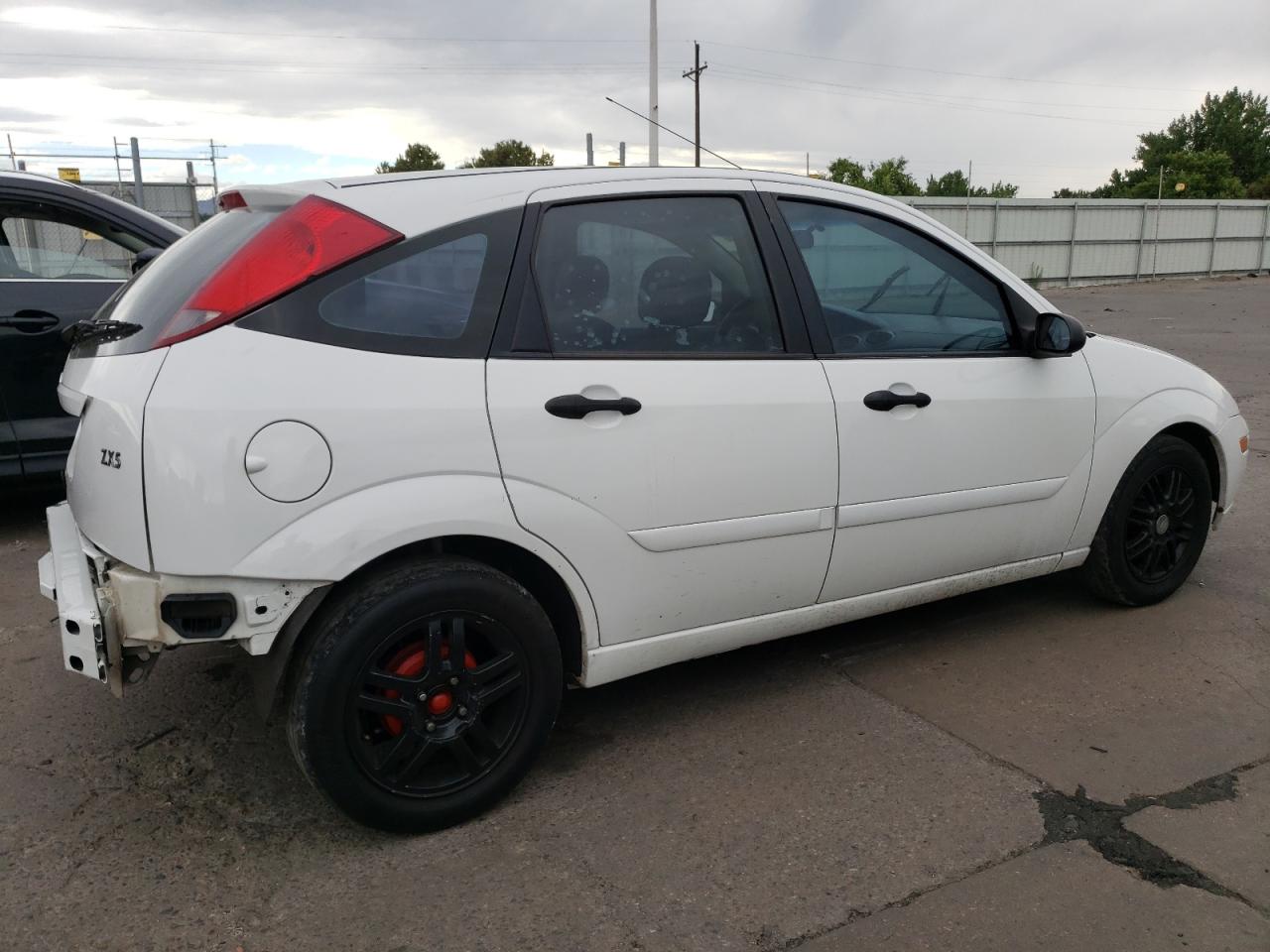Price & History 2003 Ford Focus Zx5 2.0l 4 vin: 3FAHP37353R147358