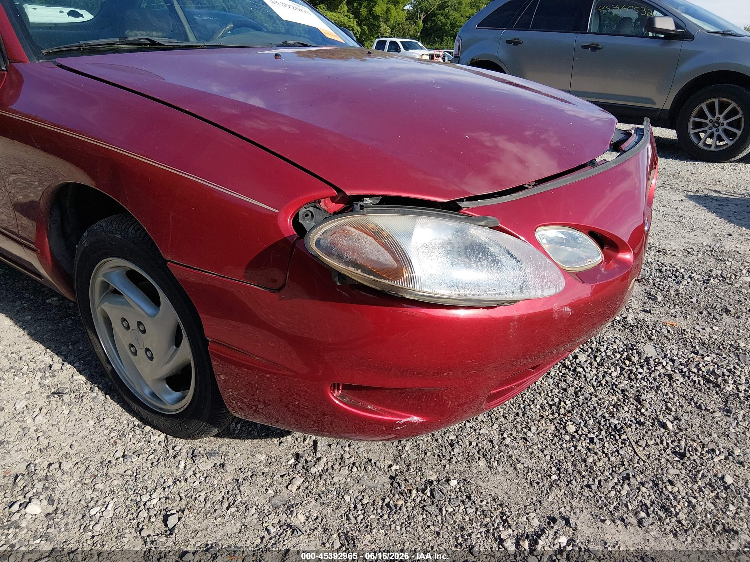 2000 Ford Escort Zx2 Red vin: 3FAKP1130YR155488