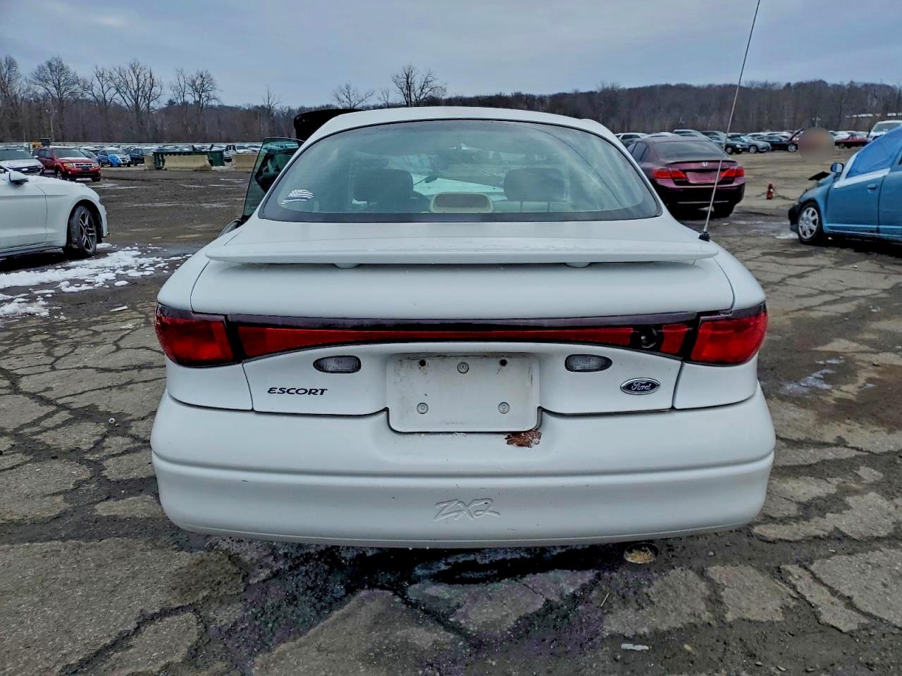 2000 Ford Escort Zx2 White vin: 3FAKP1131YR102055