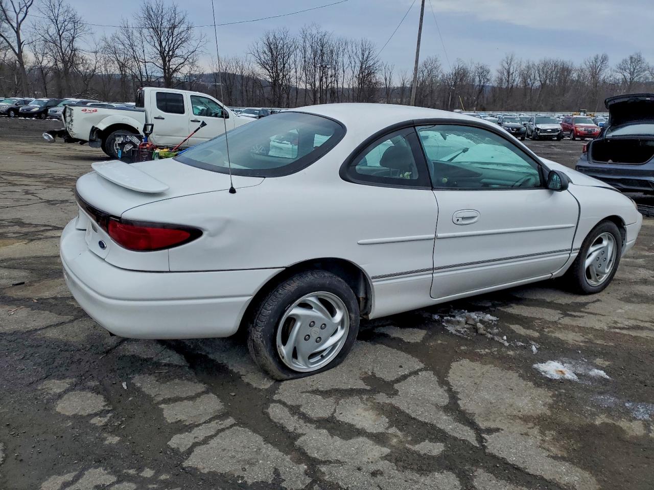 2000 Ford Escort Zx2 White vin: 3FAKP1131YR102055