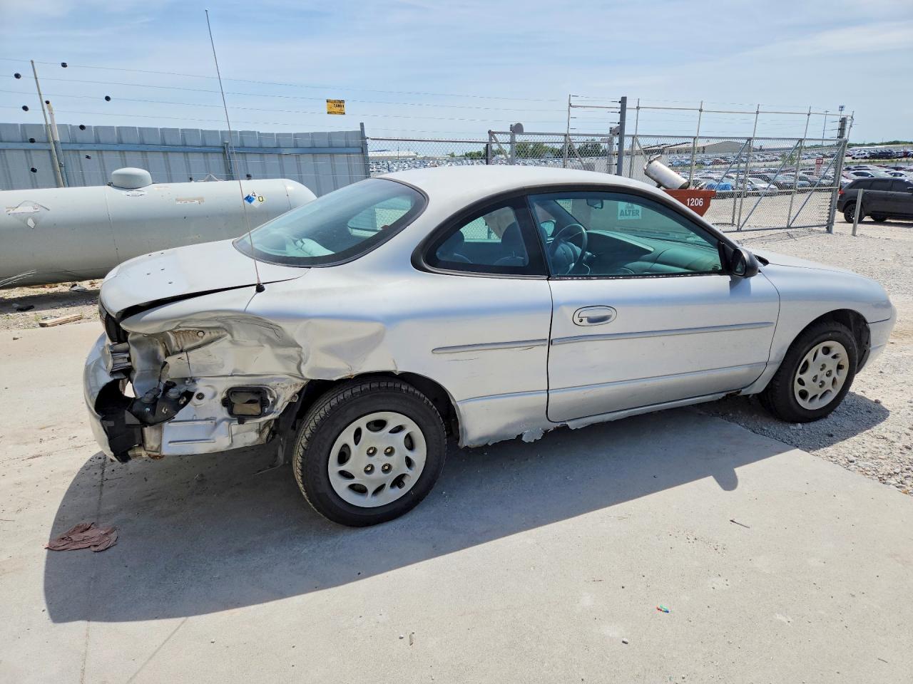 1999 Ford Escort Silver vin: 3FAKP1132XR231226